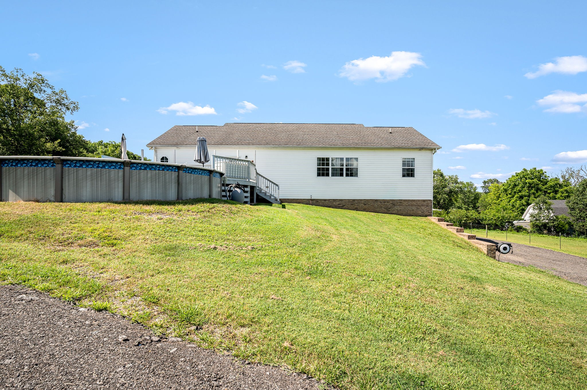 125 Hillwood Acres