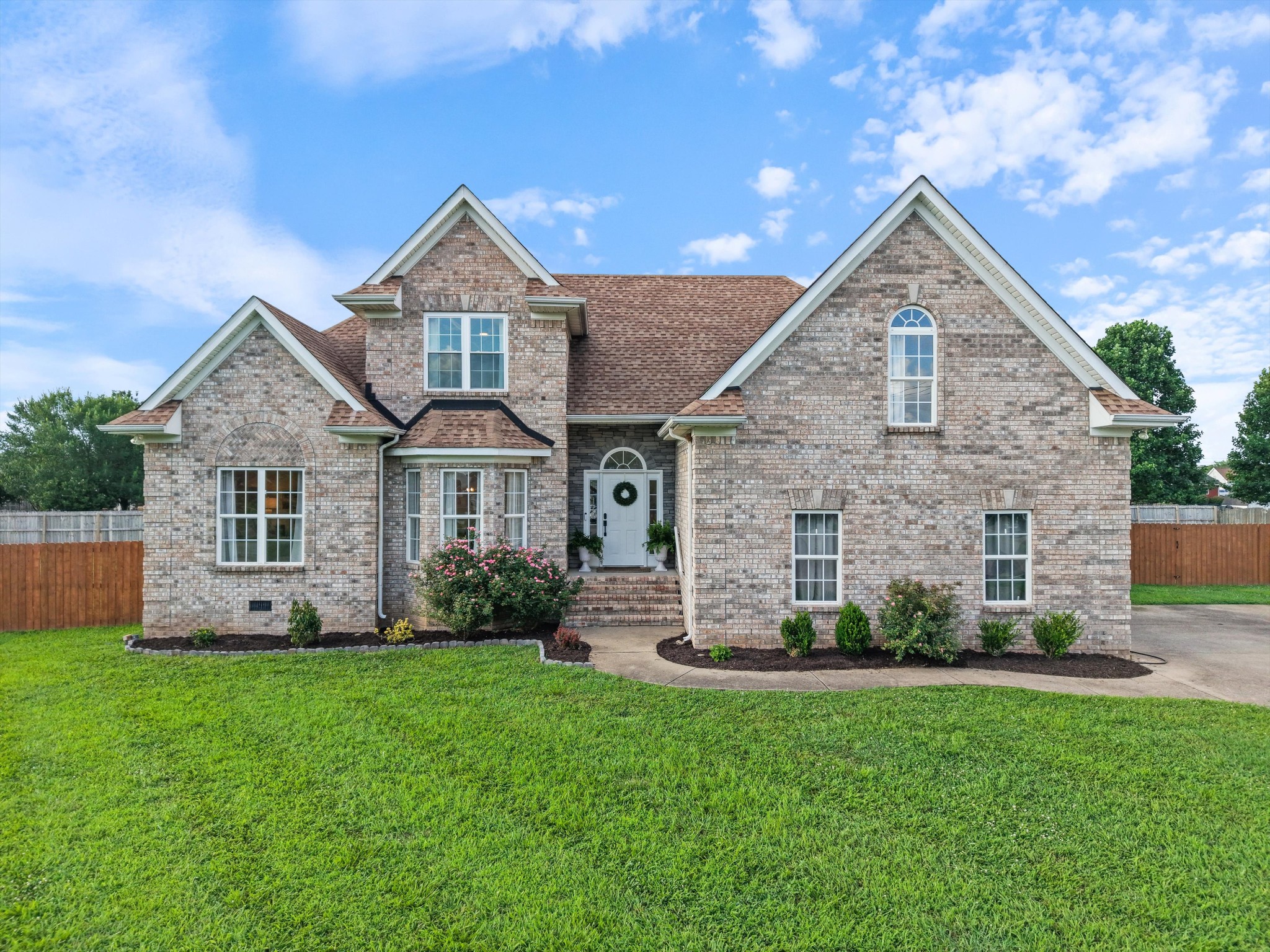 121 McKenzie Ct