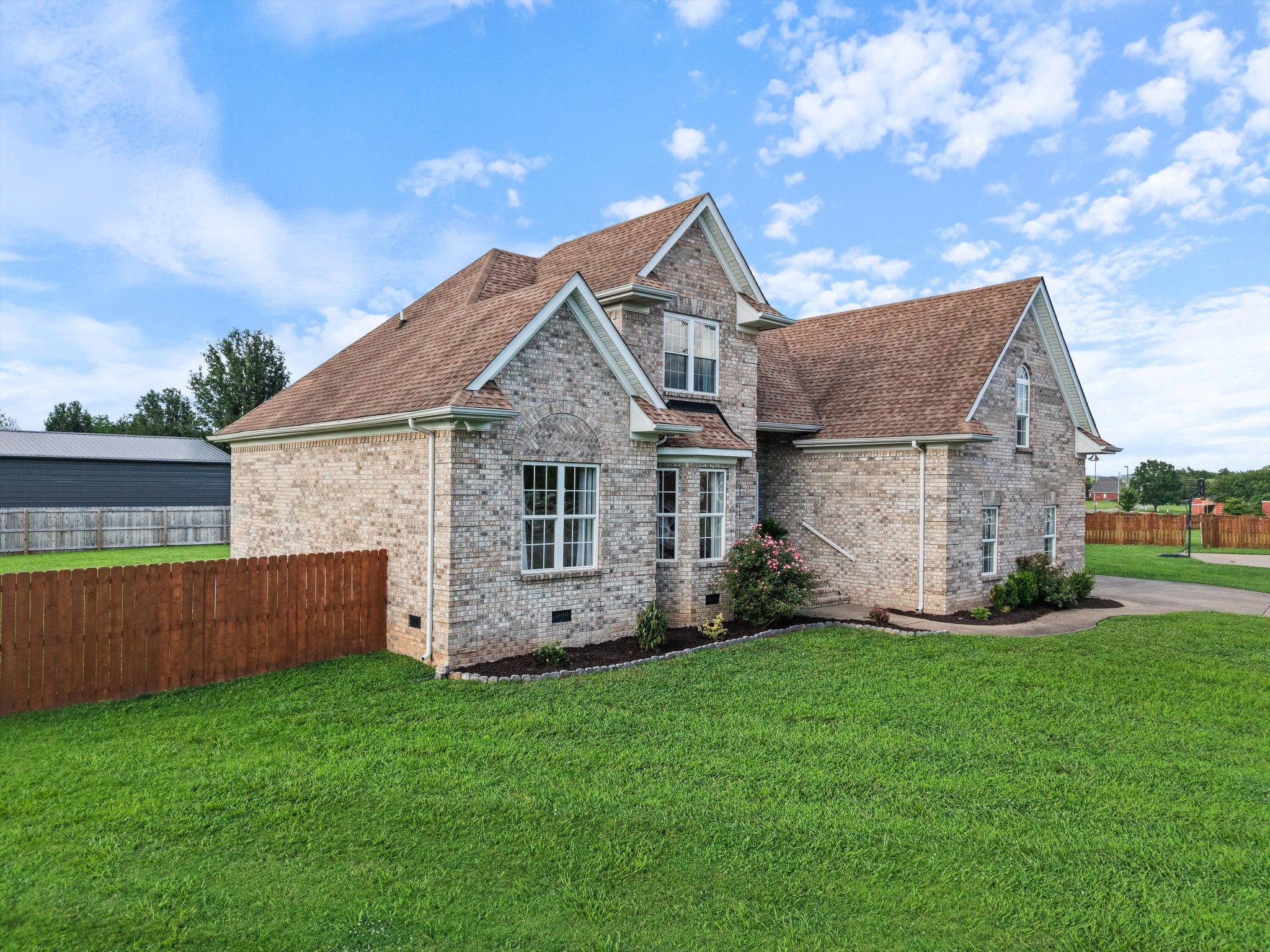 121 McKenzie Ct