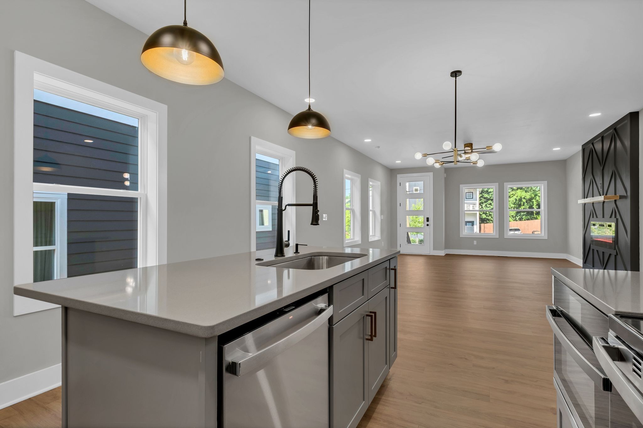 2637A Pennington Ave