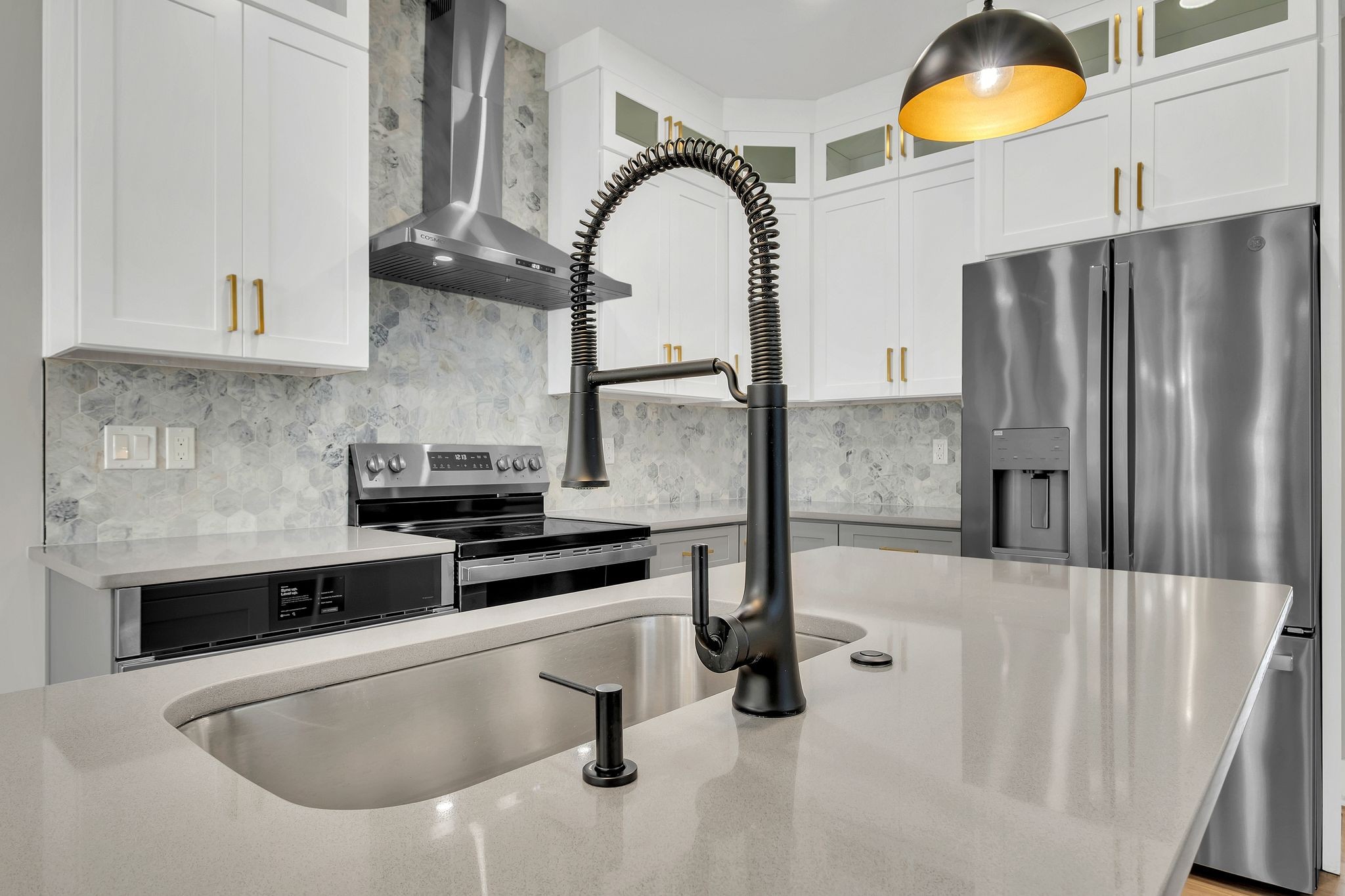 2637A Pennington Ave