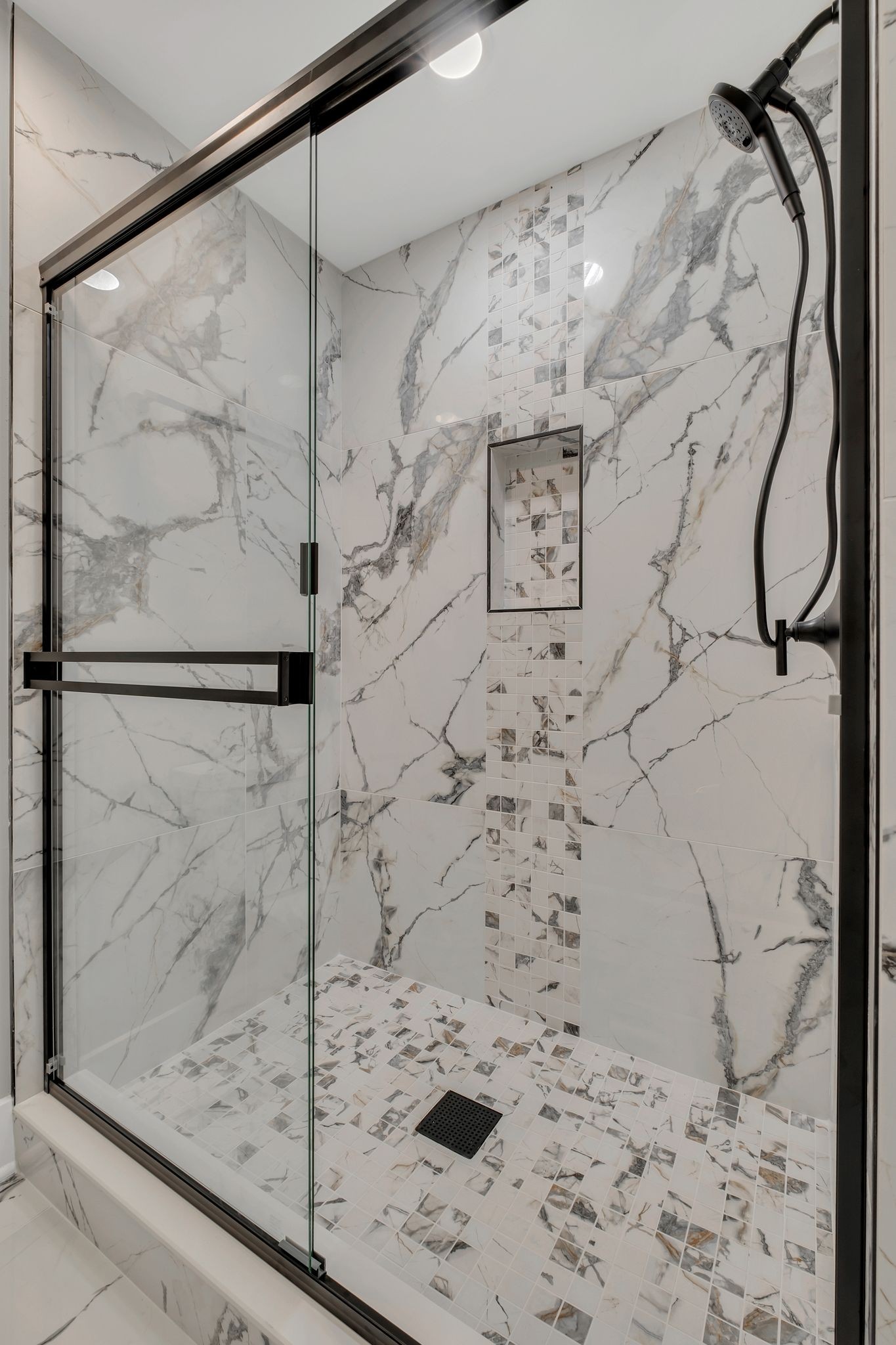 2637A Pennington Ave