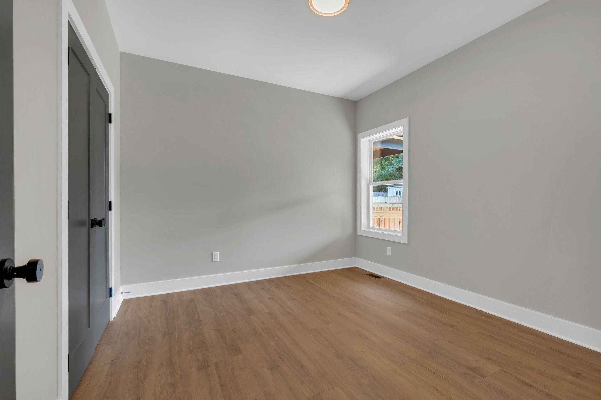 2637A Pennington Ave