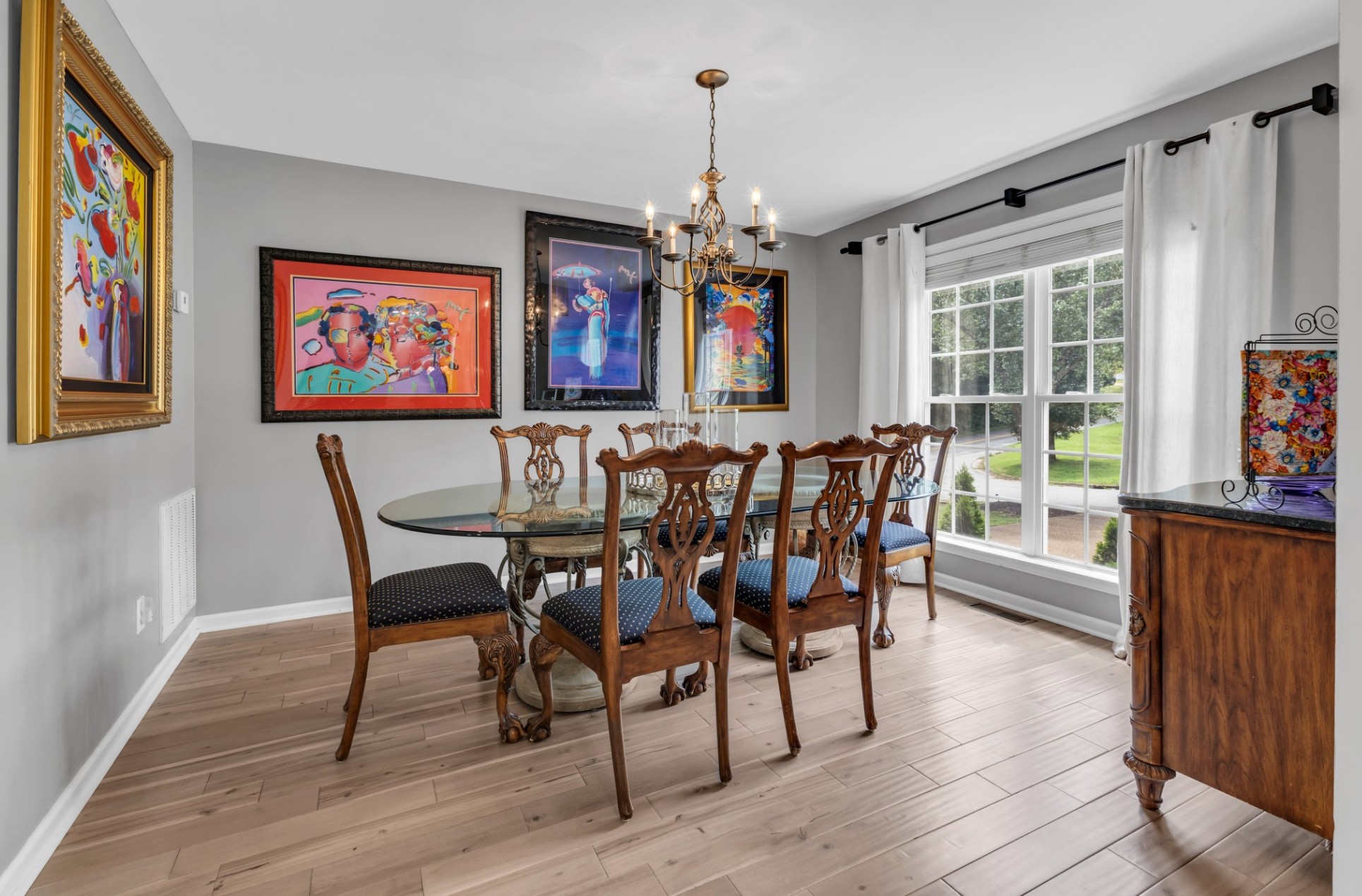 400 Roma Ct