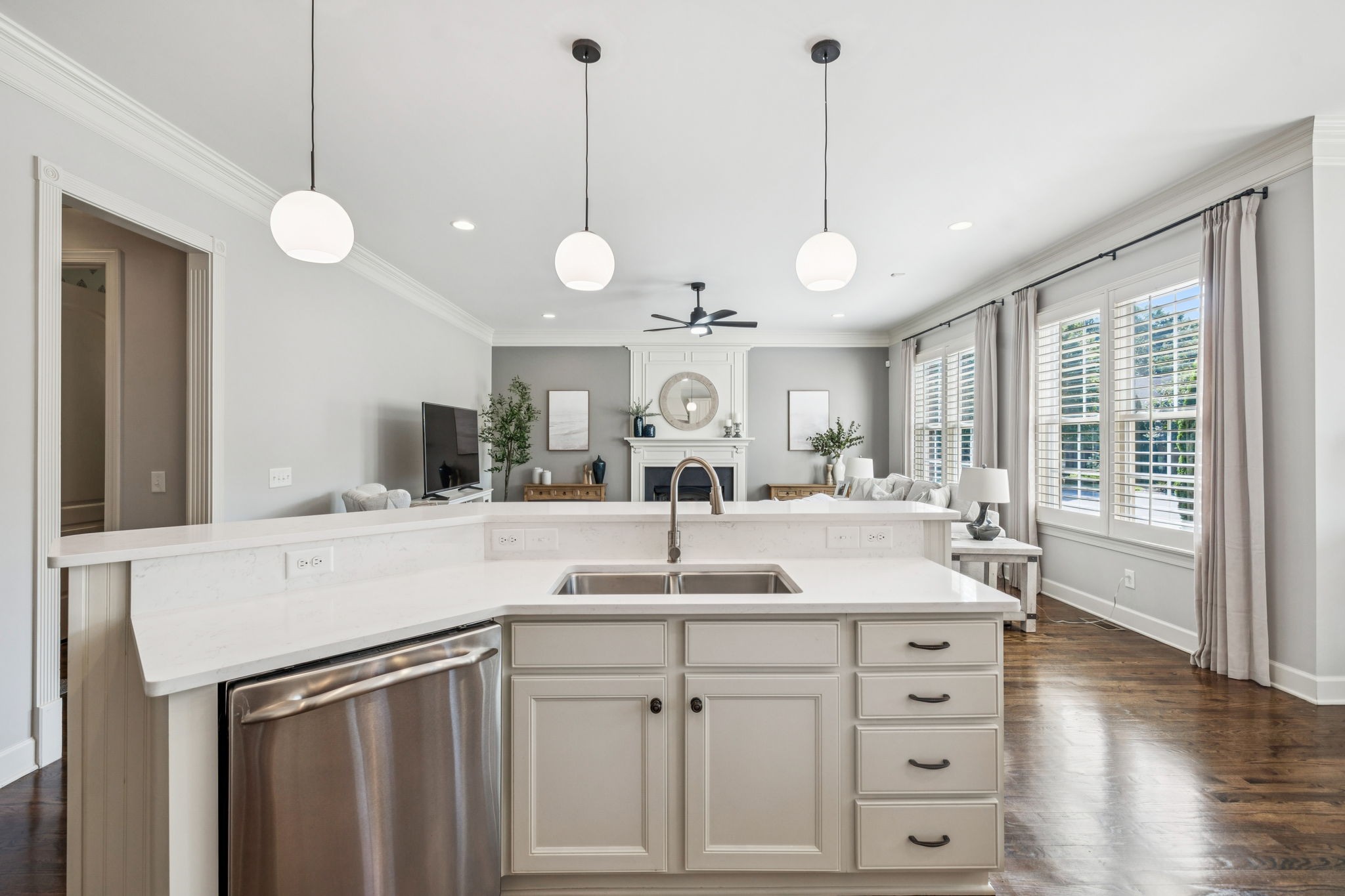 9065 Chardonnay Trce