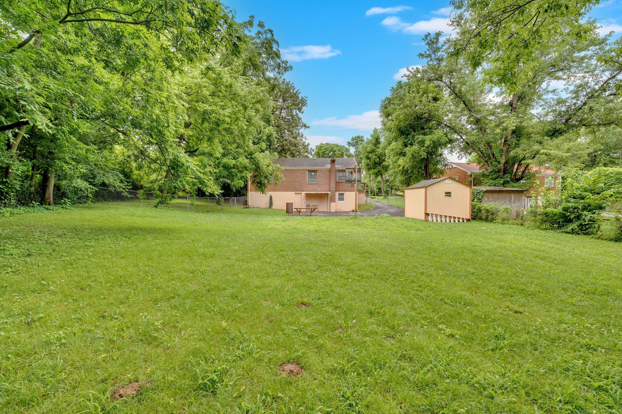 2728 Nodyne Dr