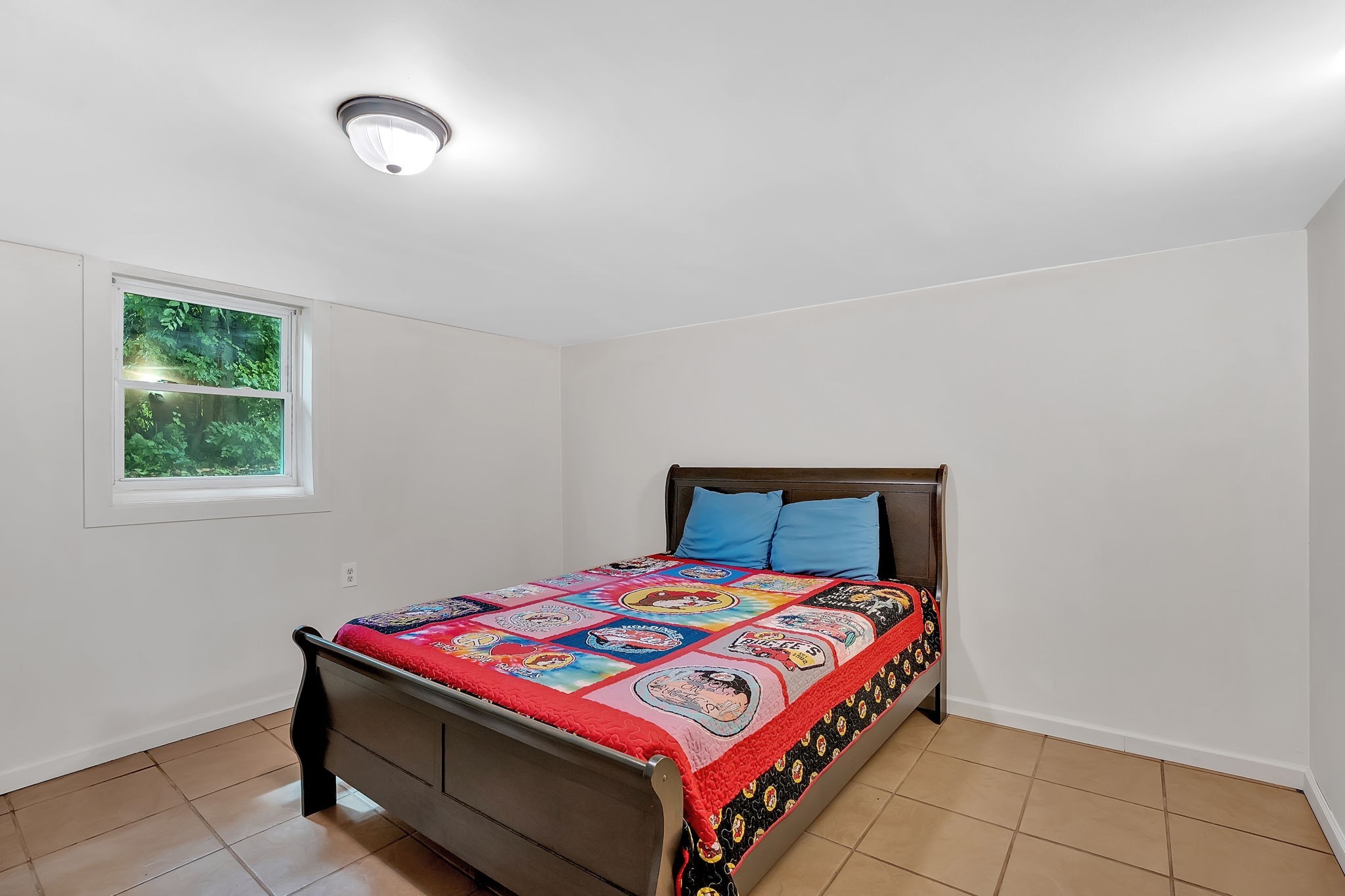 2728 Nodyne Dr