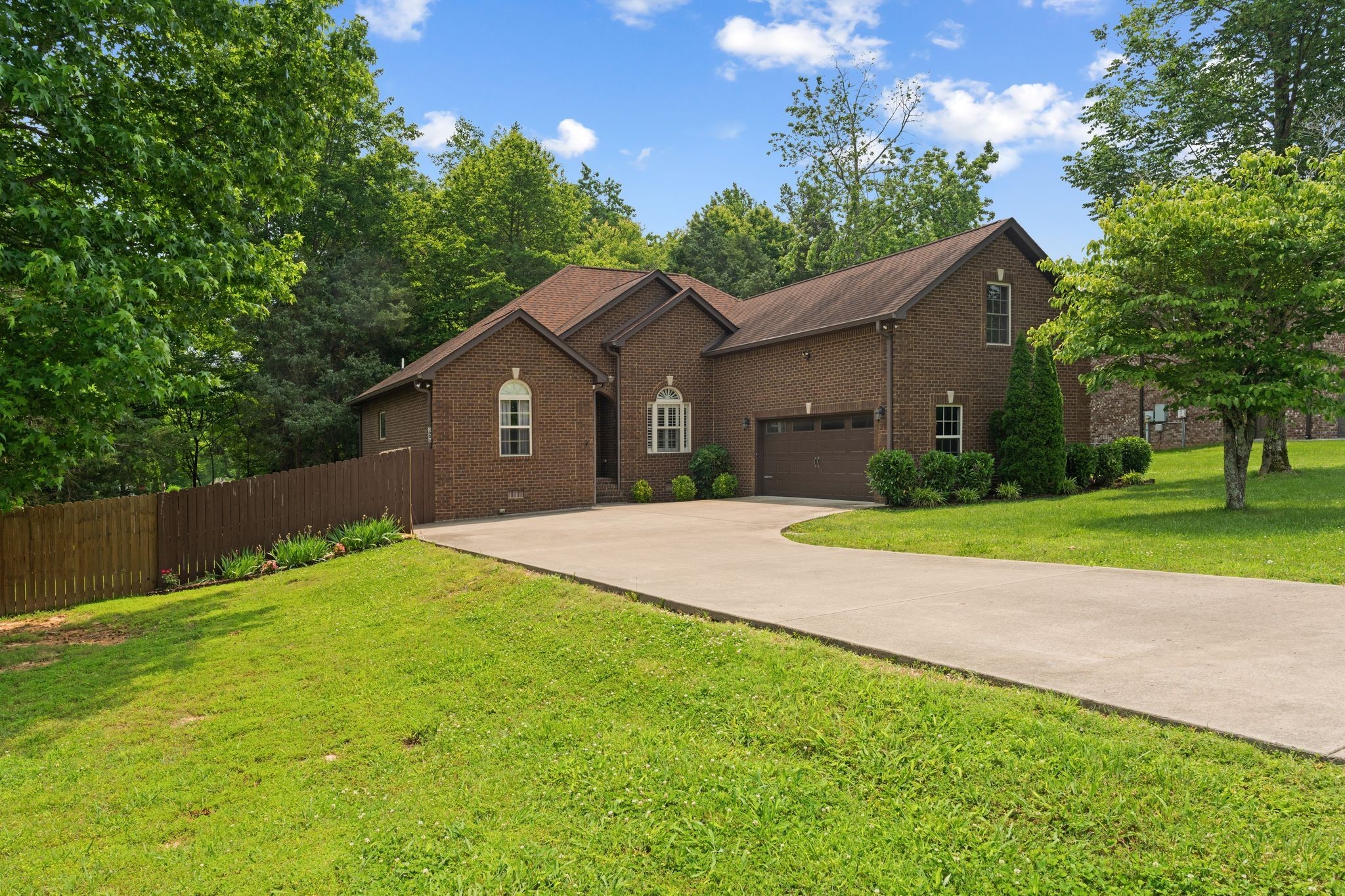 3006 Gracie Ann Dr