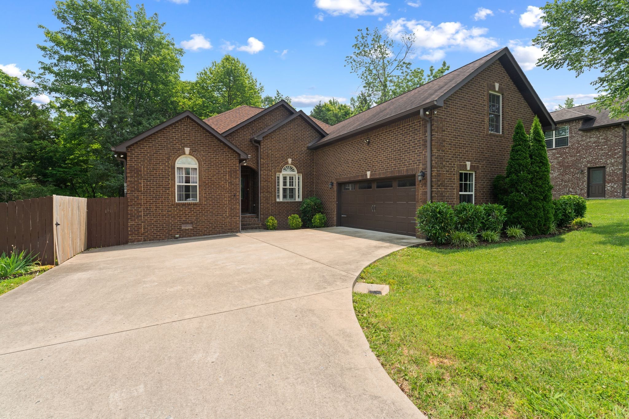 3006 Gracie Ann Dr