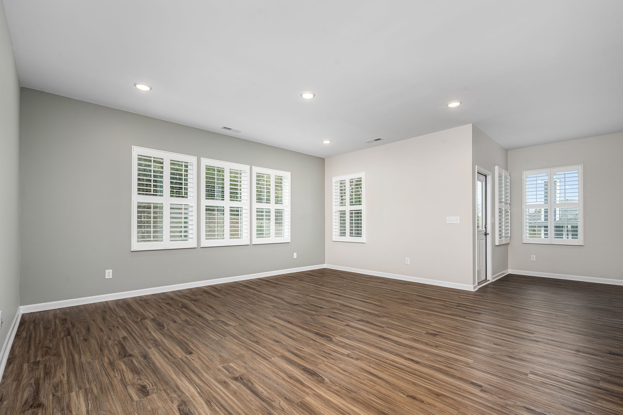 3250 Hearth Hollow Rd