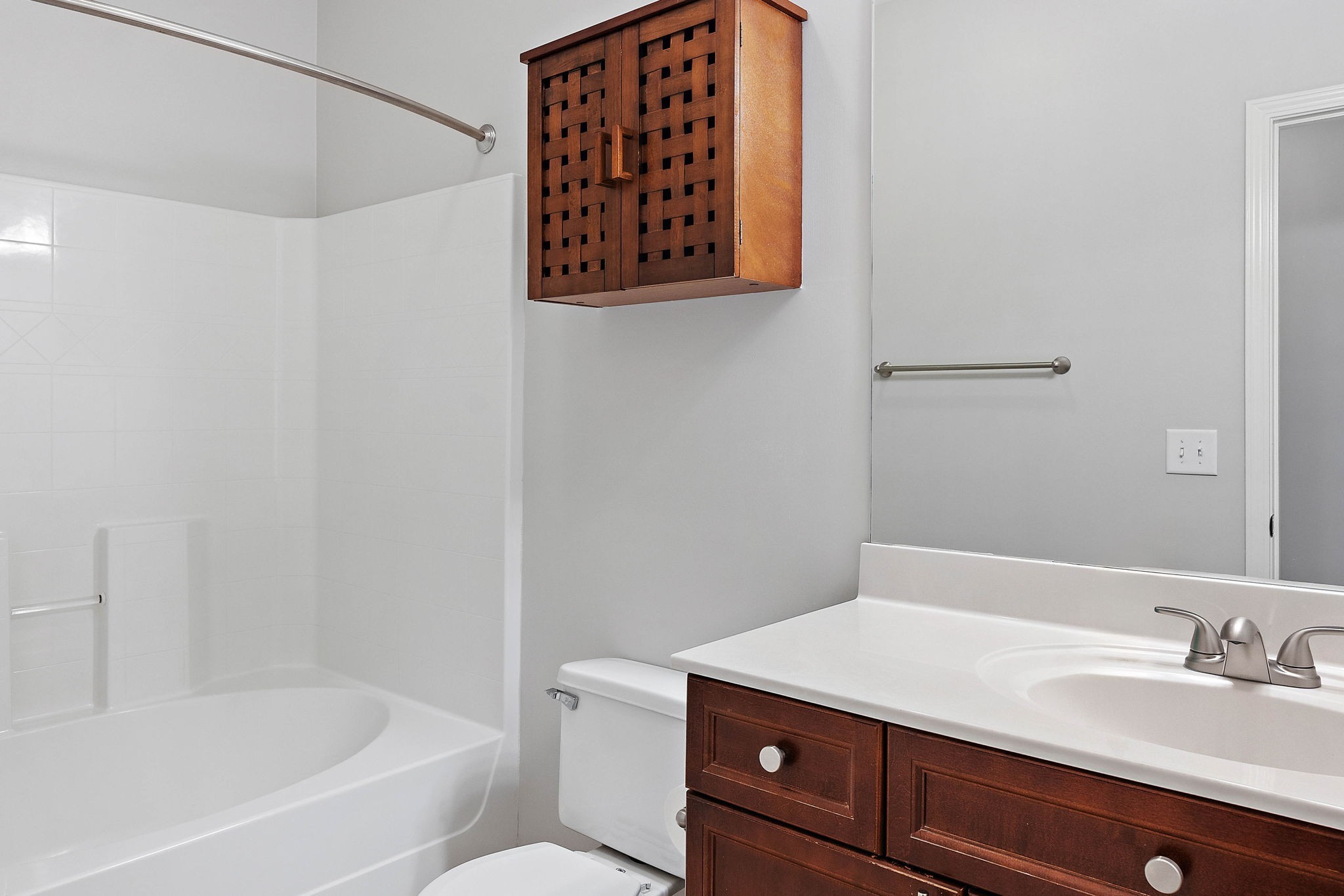 8221 Lenox Creekside Dr Unit: 10