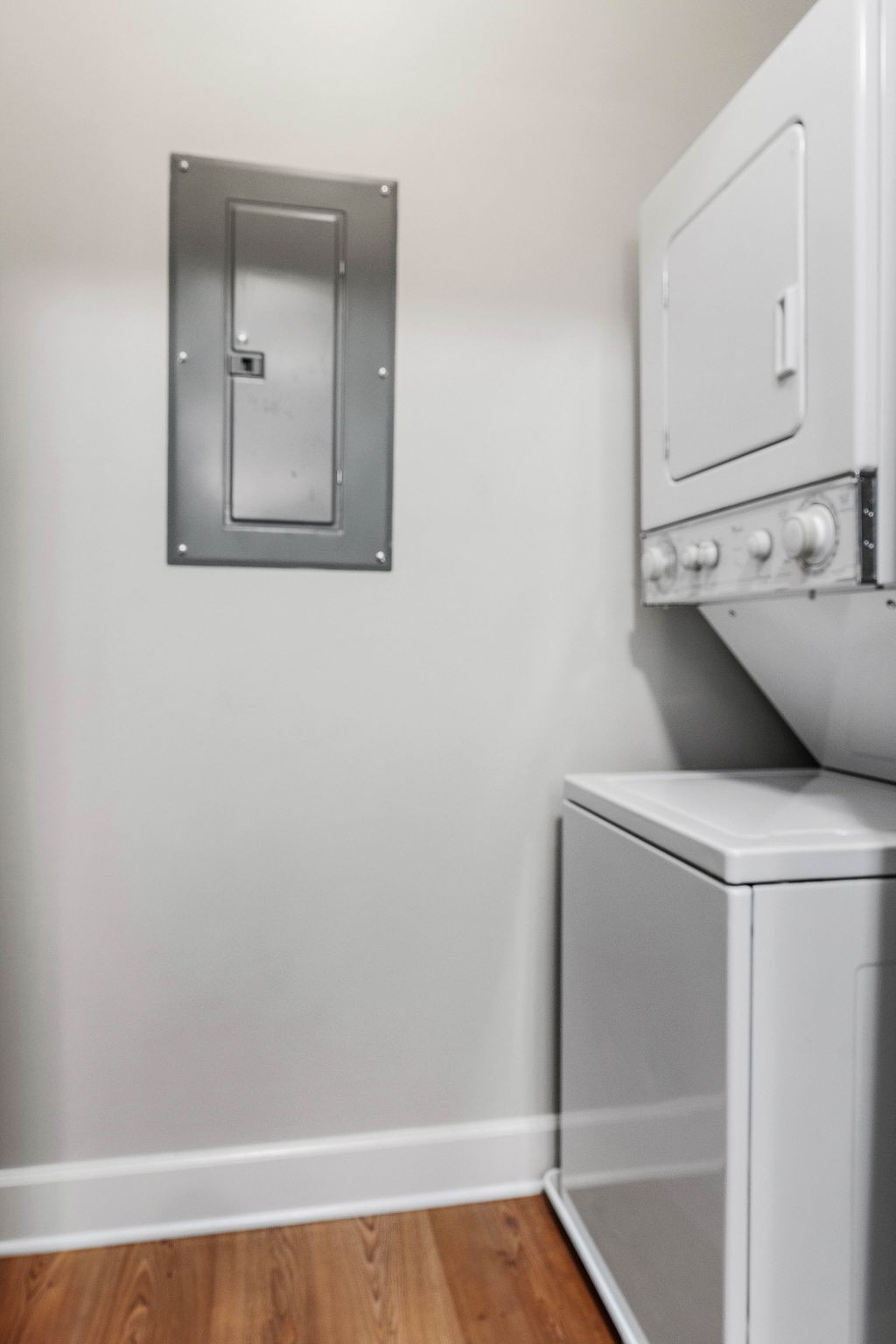 8221 Lenox Creekside Dr Unit: 10