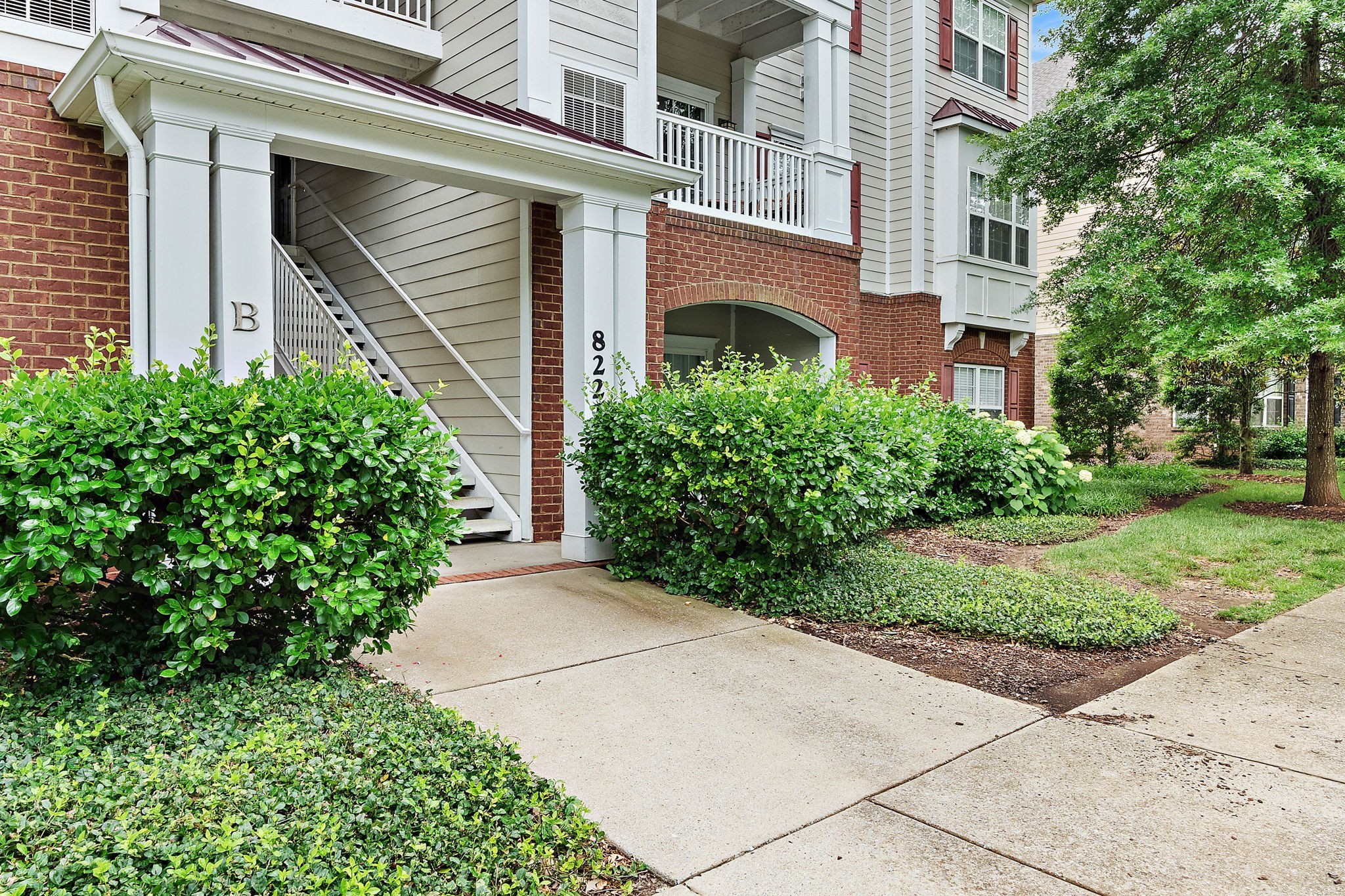 8221 Lenox Creekside Dr Unit: 10