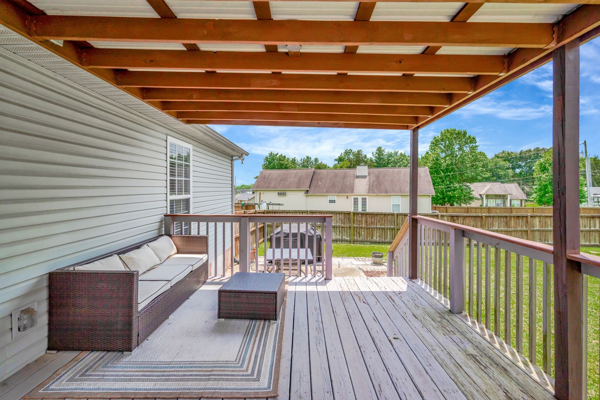 203 Sondra Ct
