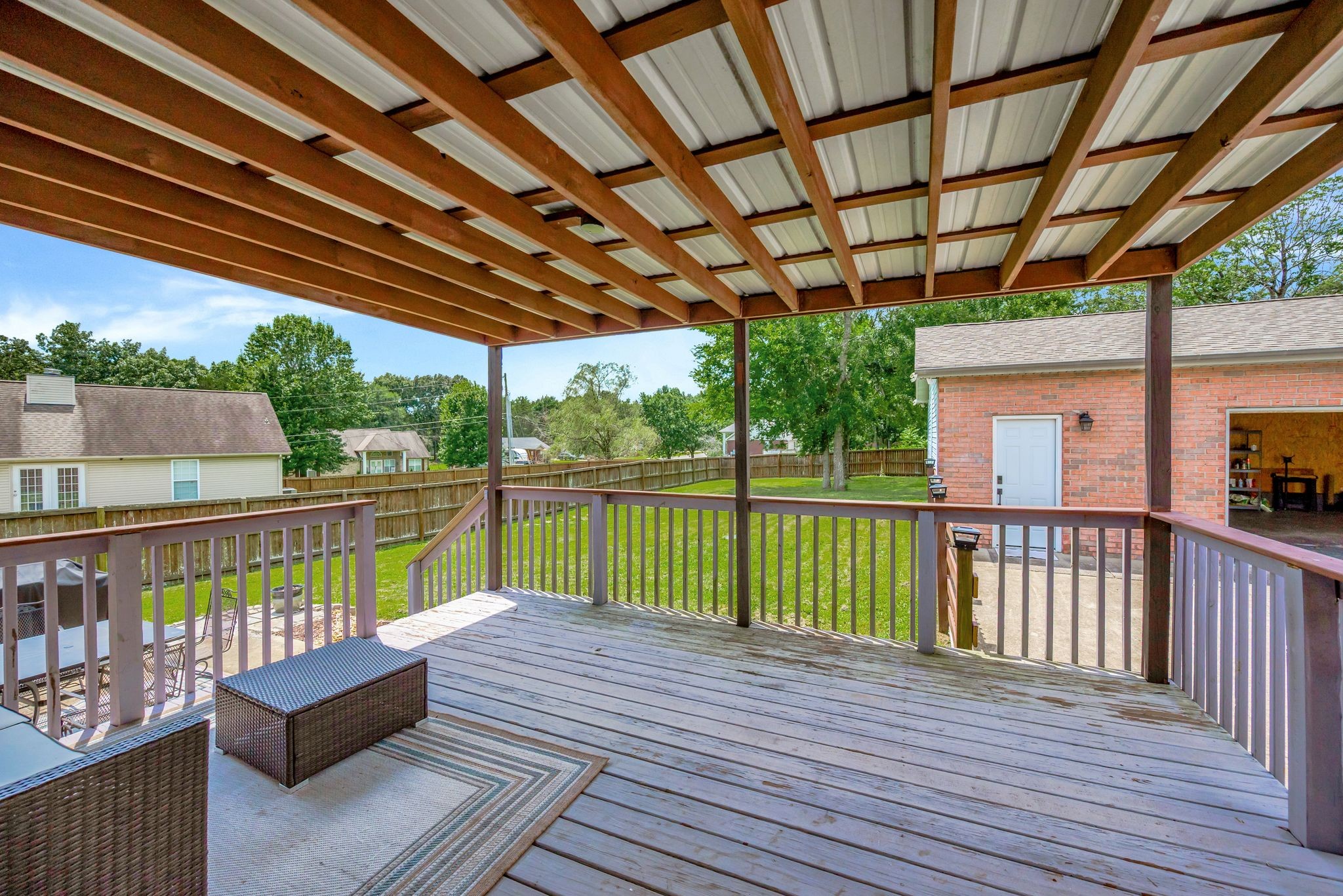 203 Sondra Ct