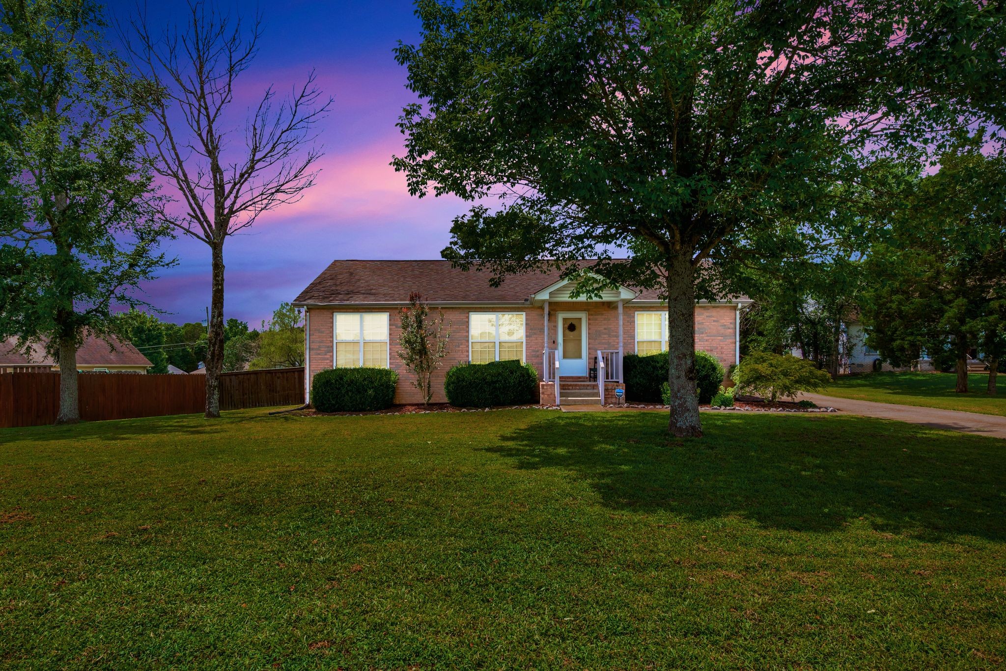 203 Sondra Ct