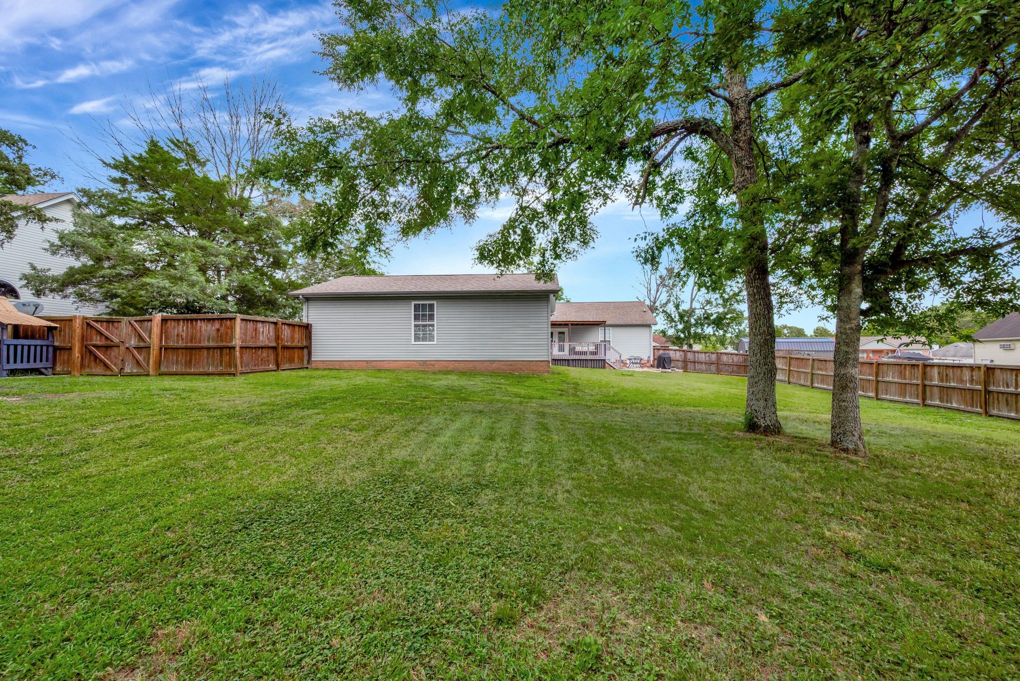 203 Sondra Ct