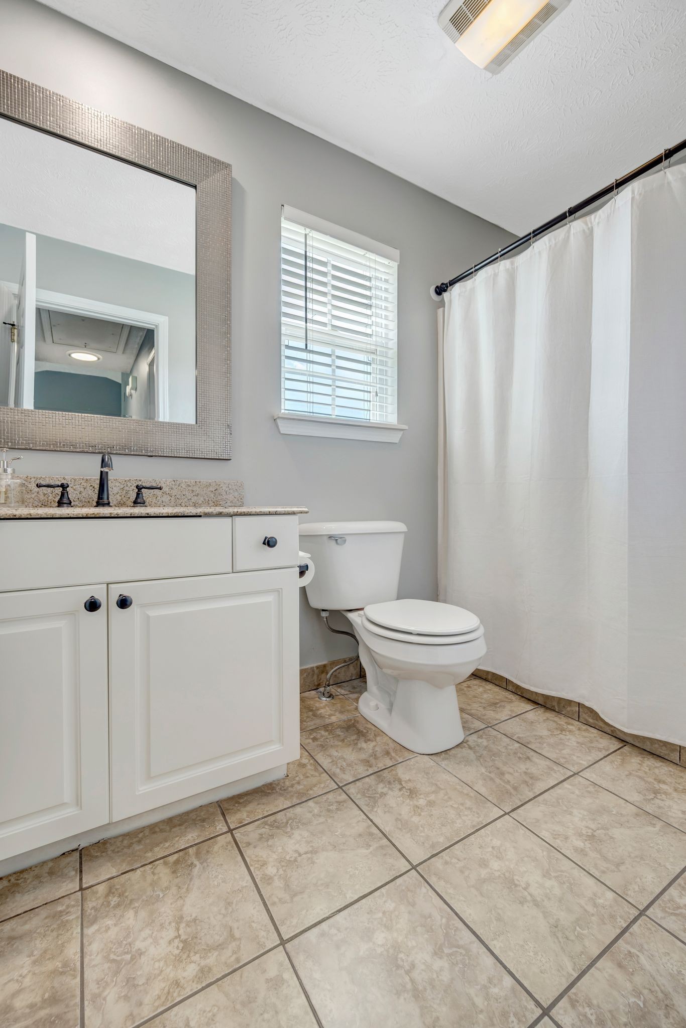 203 Sondra Ct