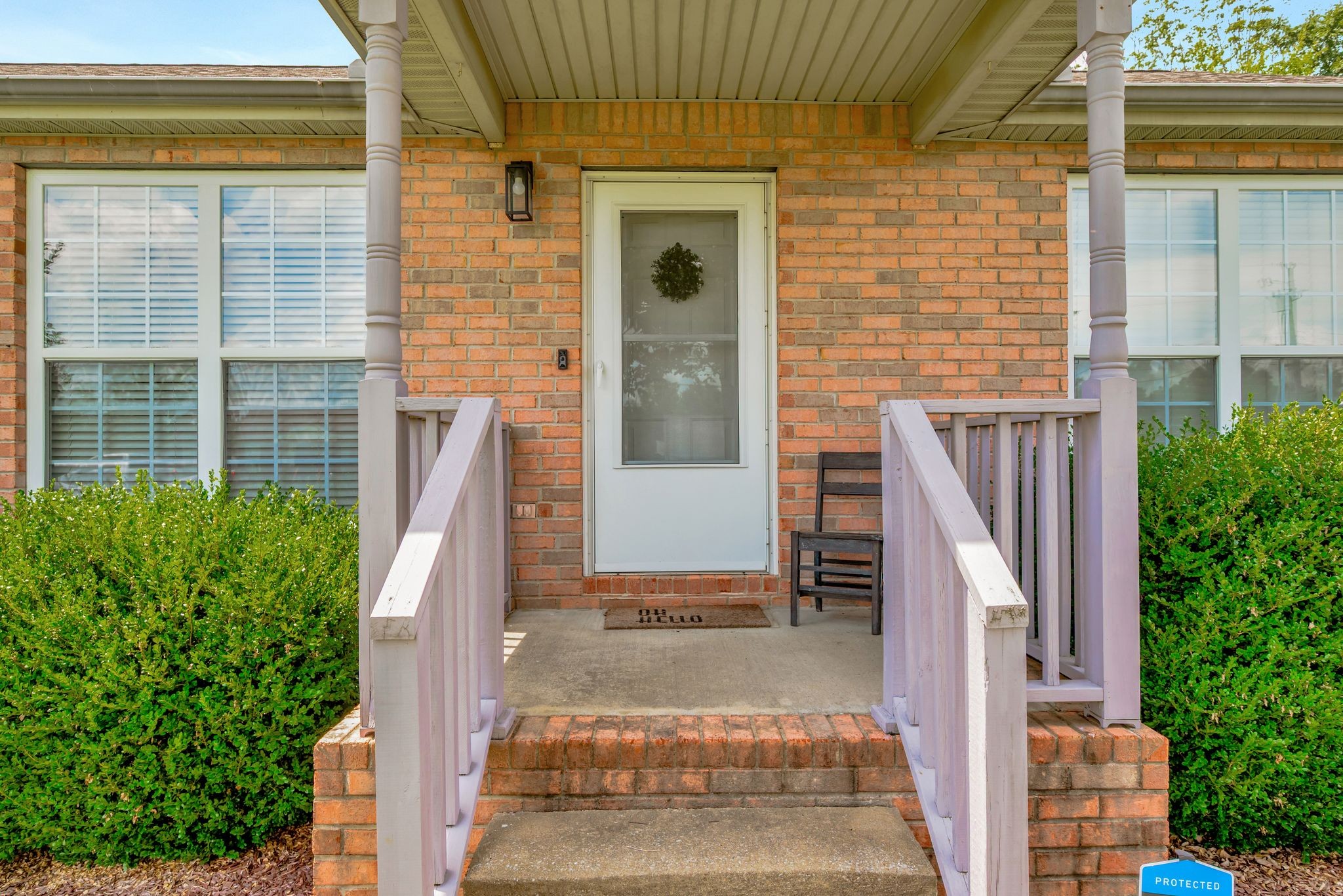 203 Sondra Ct