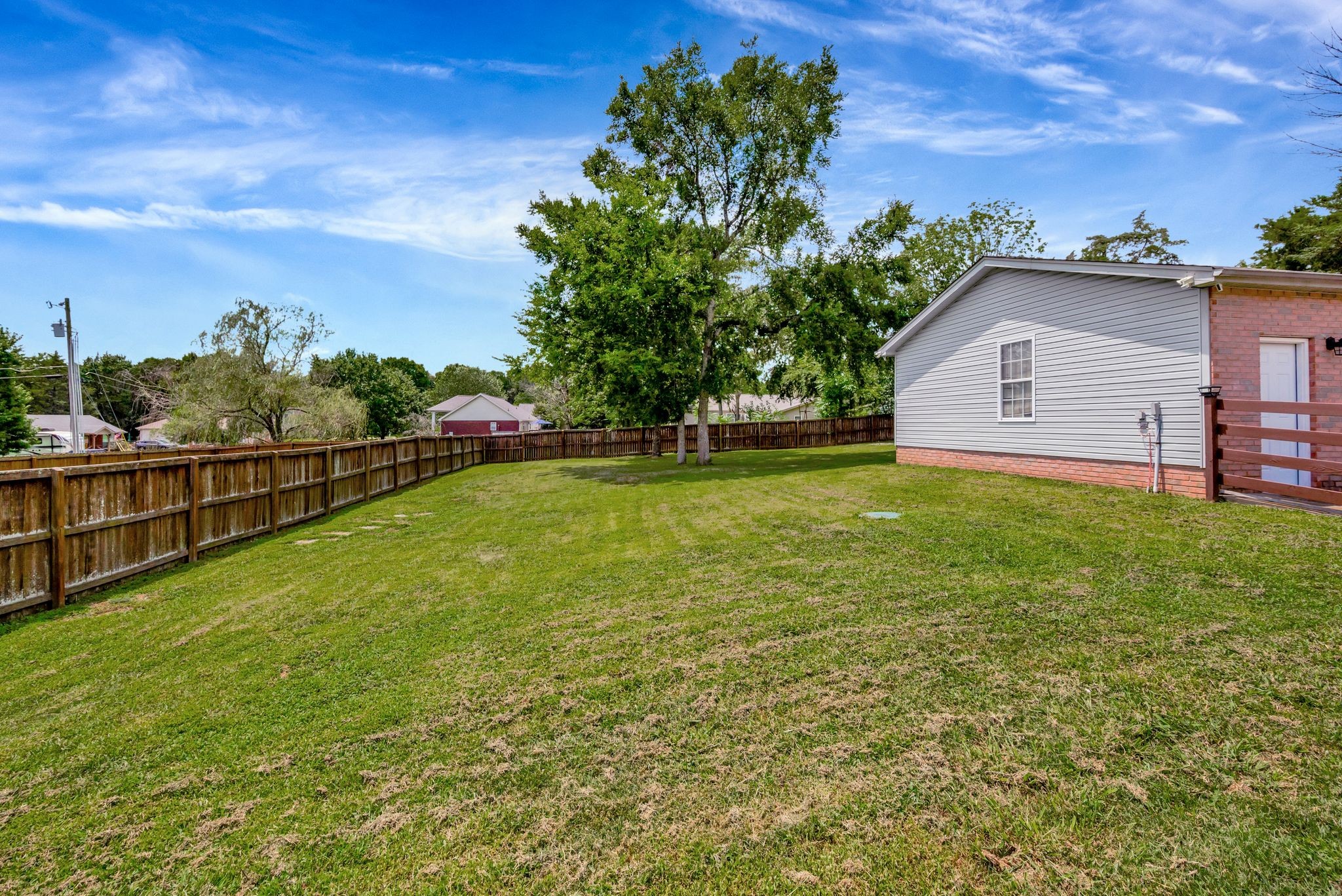 203 Sondra Ct