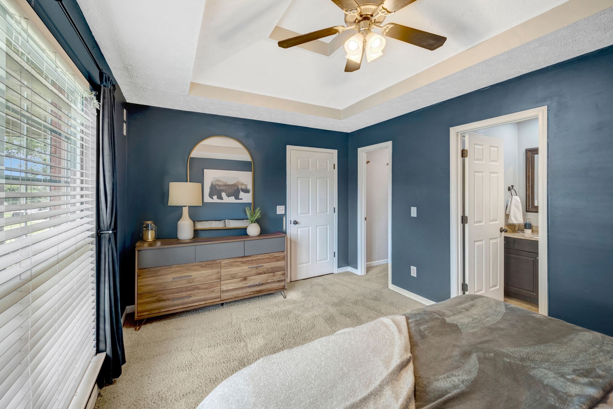 203 Sondra Ct