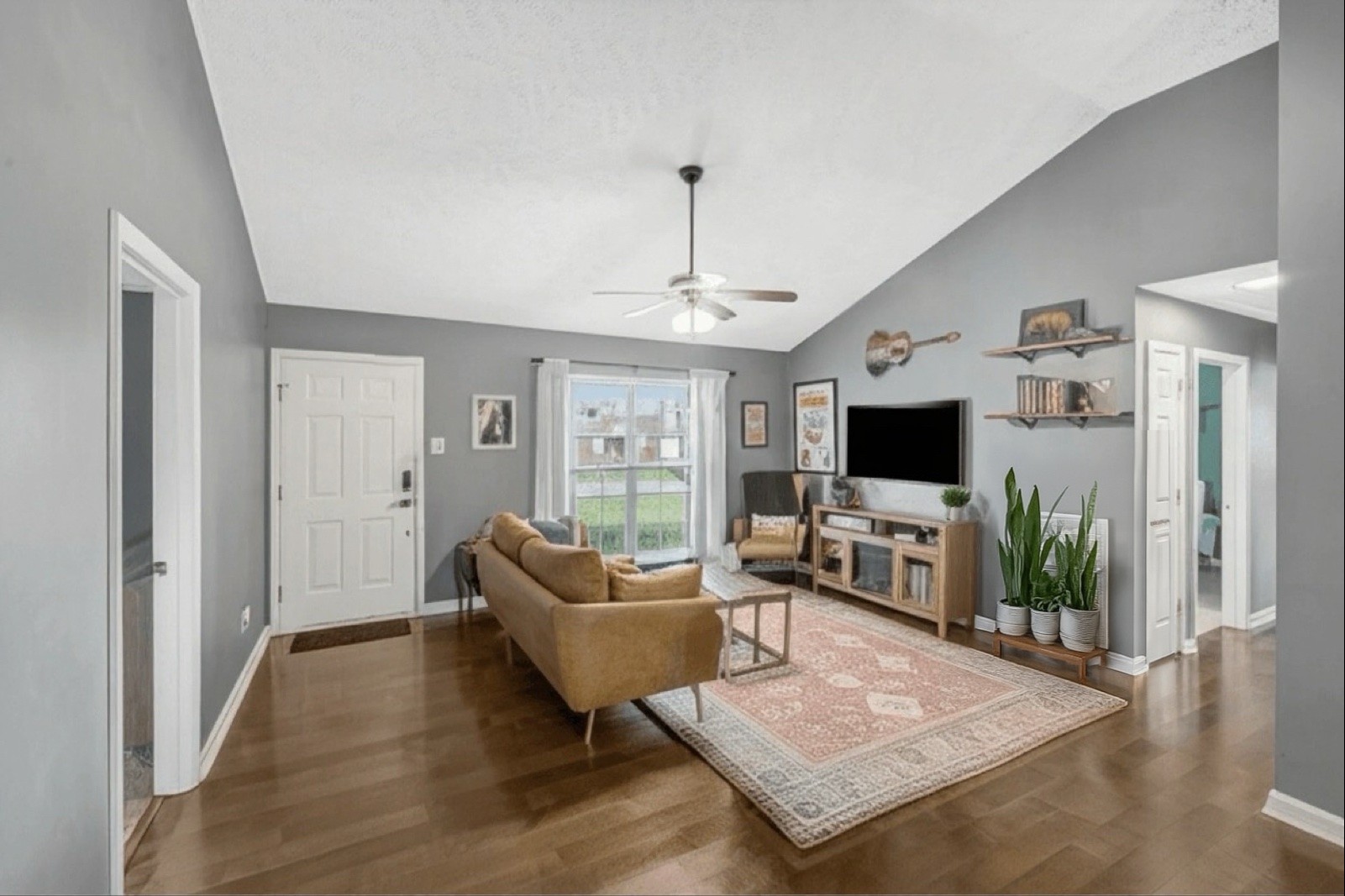 203 Sondra Ct