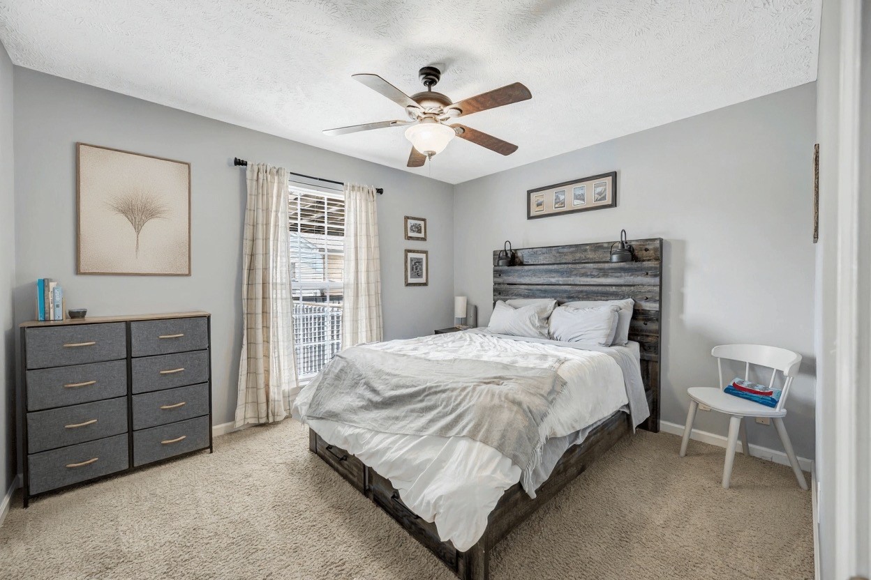 203 Sondra Ct