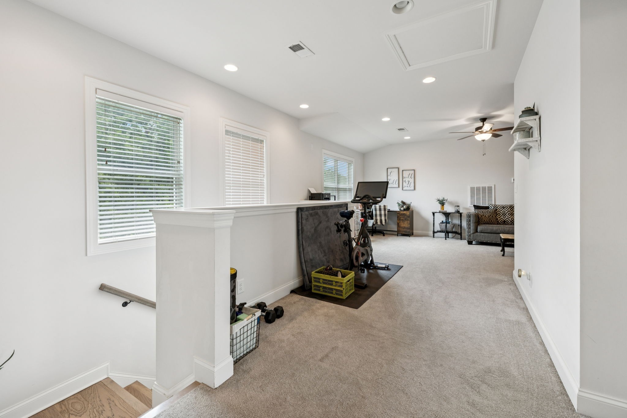 180 Flat Woods Rd