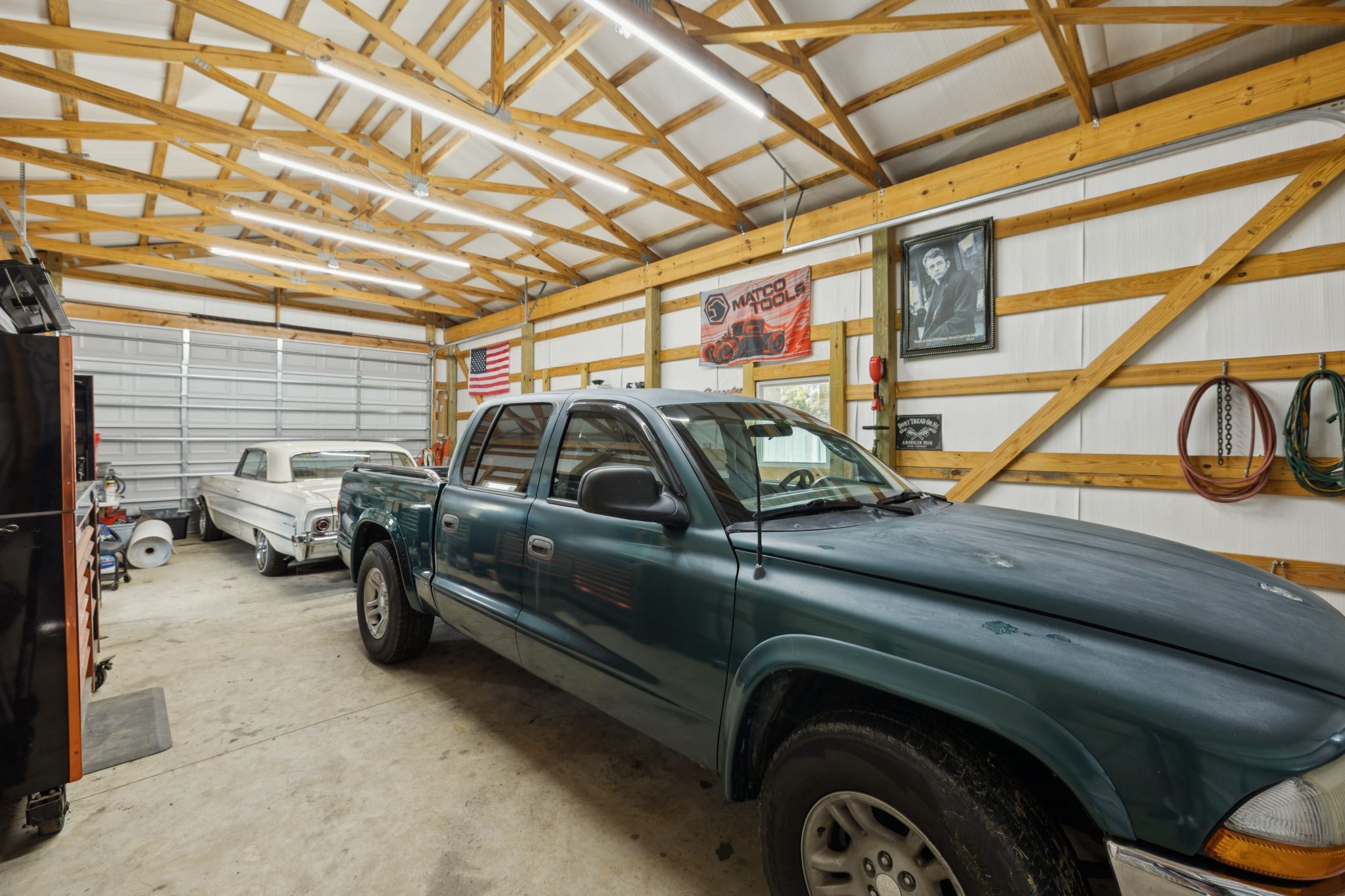 180 Flat Woods Rd