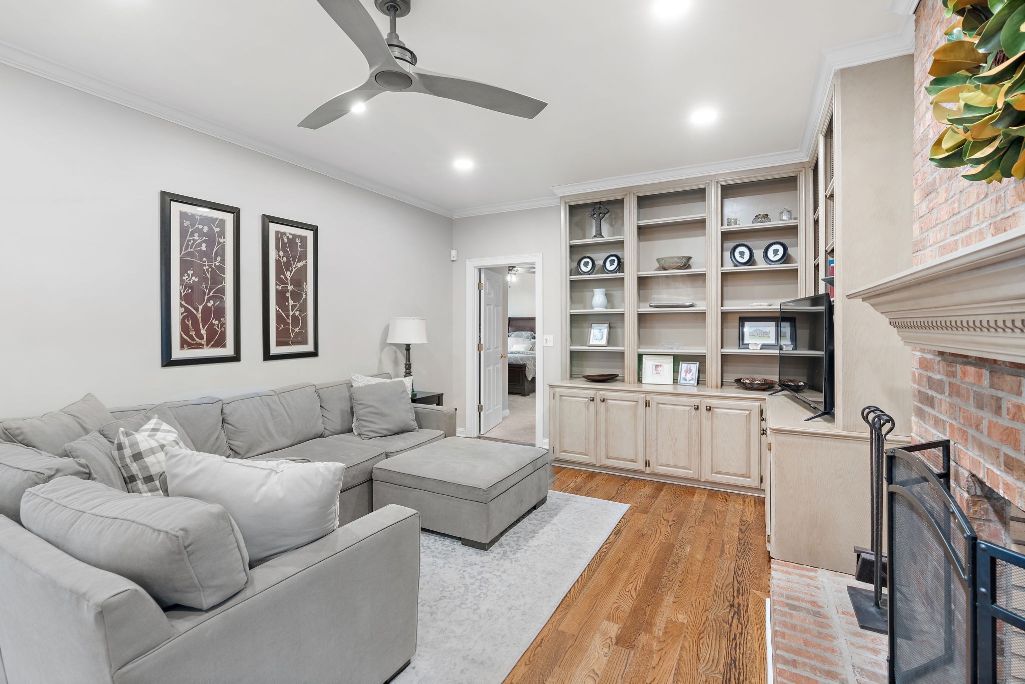 8341 Carriage Hills Dr