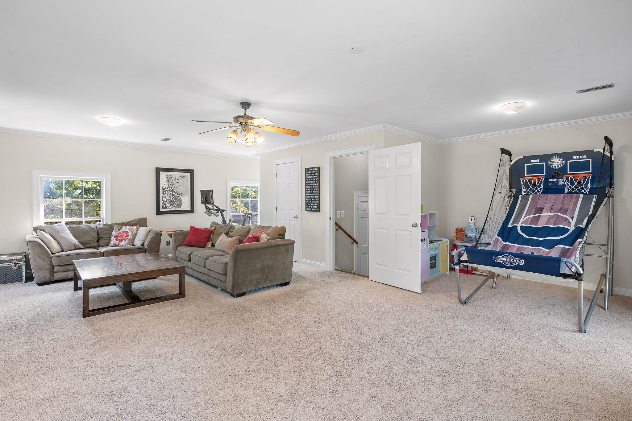 8341 Carriage Hills Dr
