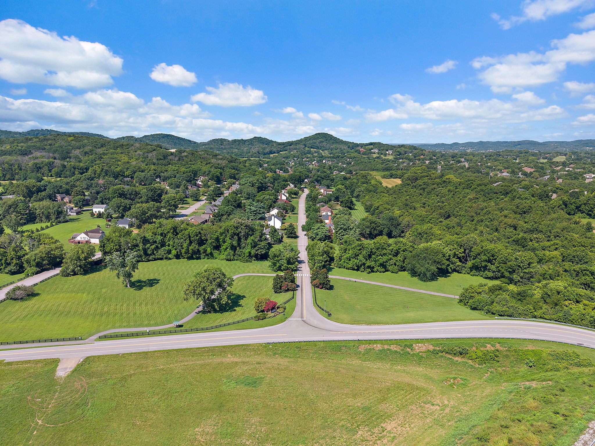 8341 Carriage Hills Dr