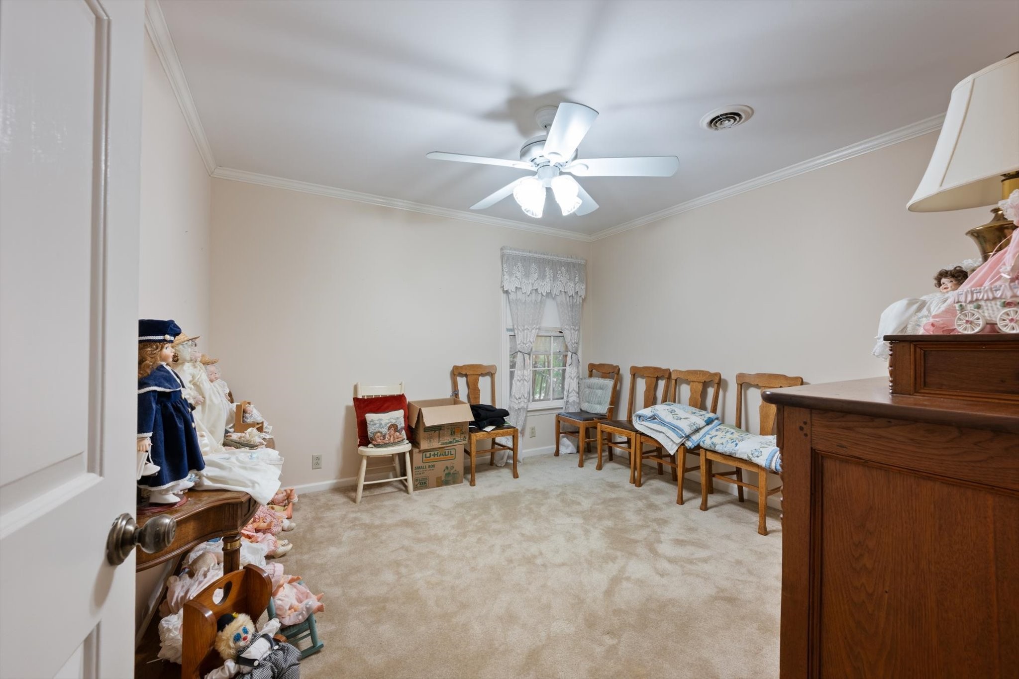 2307 Londonderry Dr