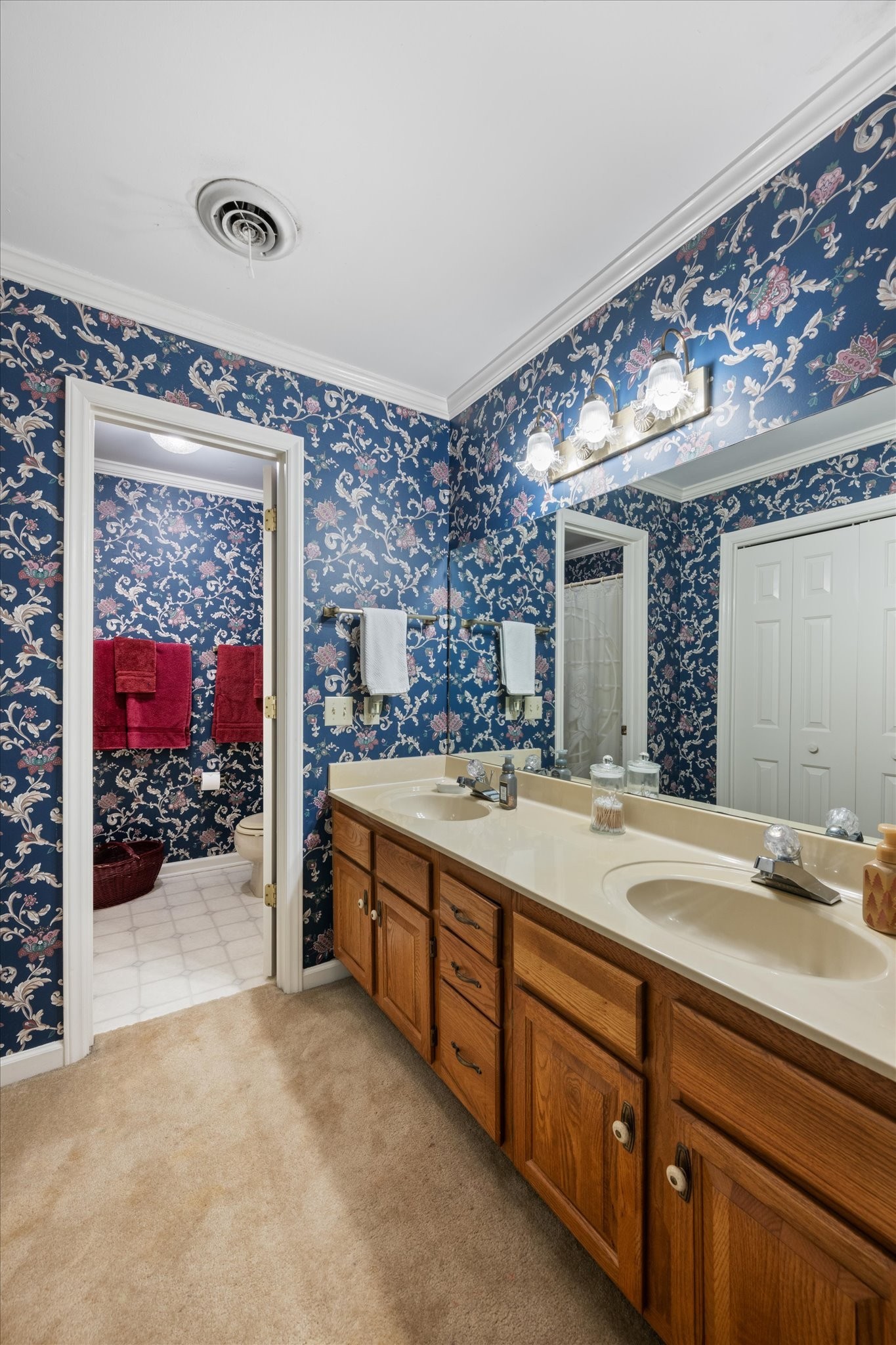 2307 Londonderry Dr