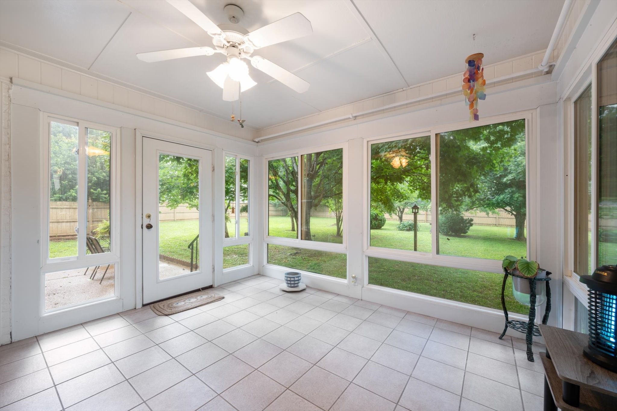 2307 Londonderry Dr
