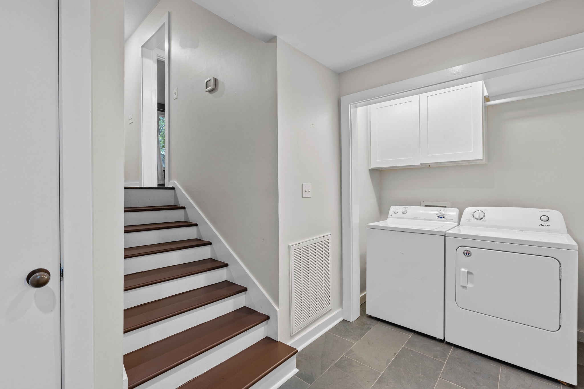 125 Hampton Pl