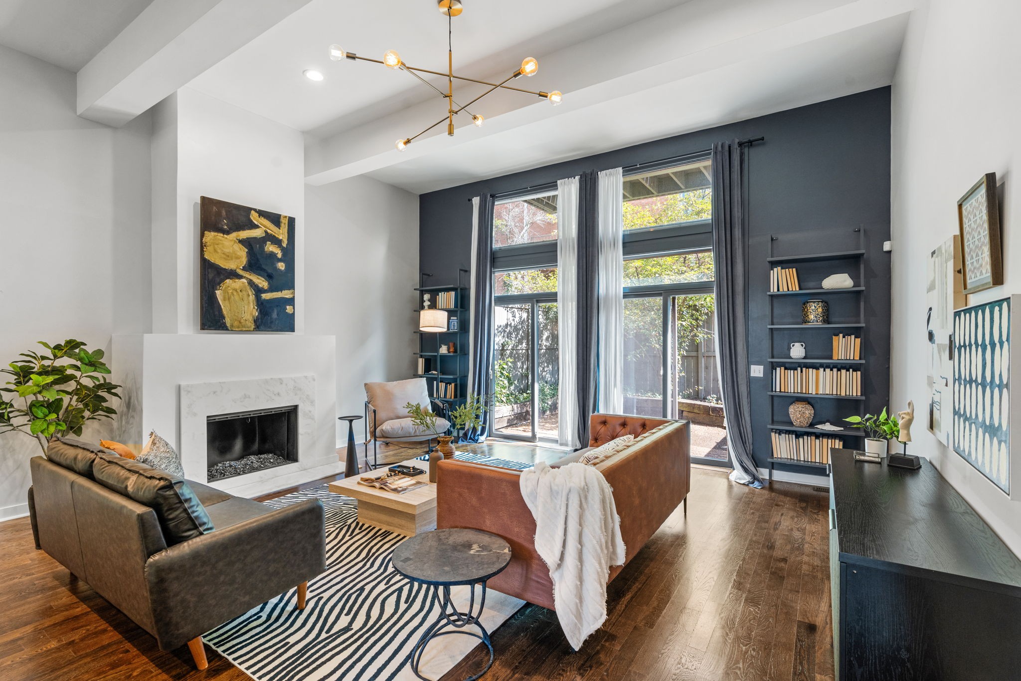 125 Hampton Pl