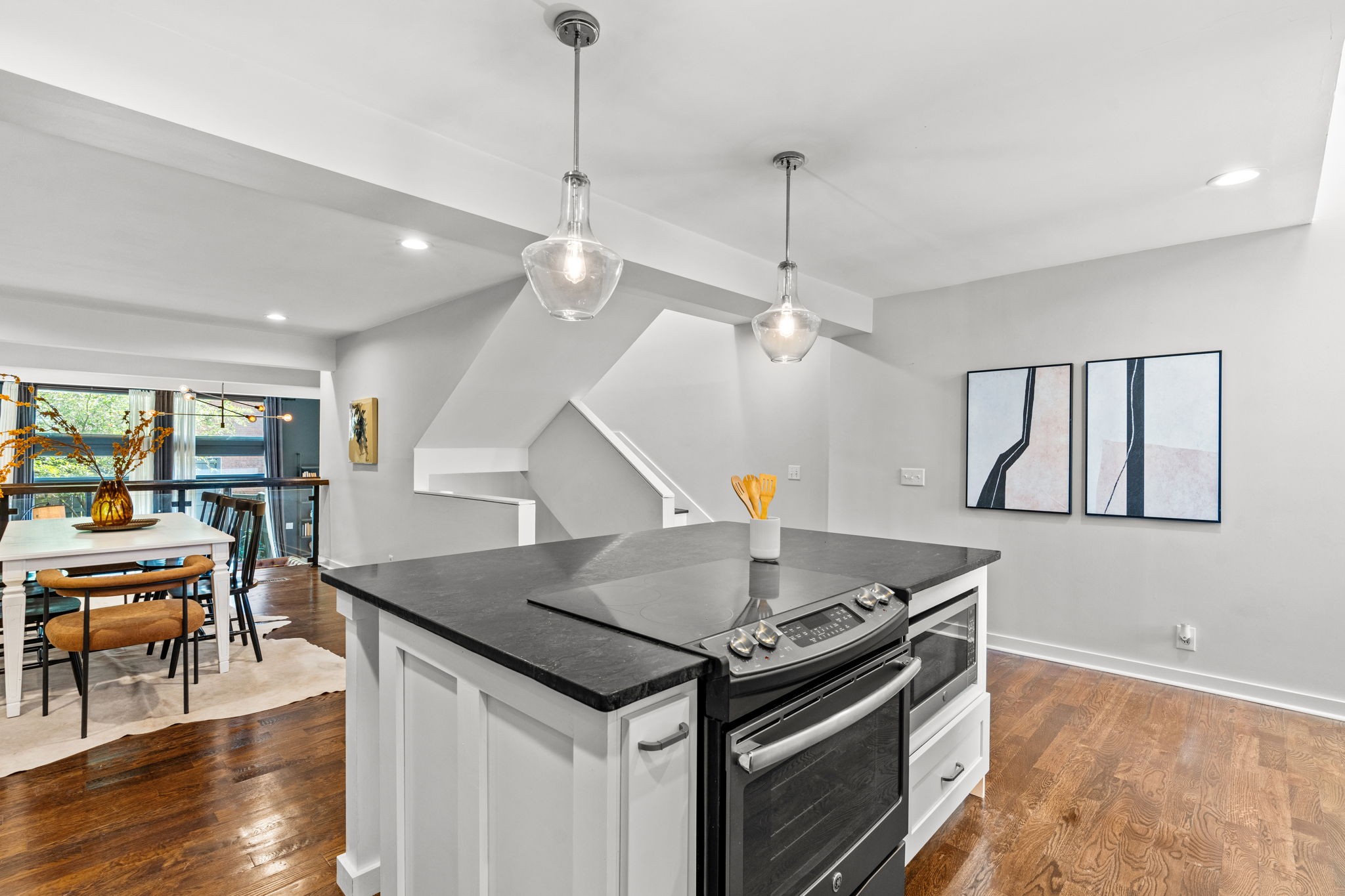 125 Hampton Pl