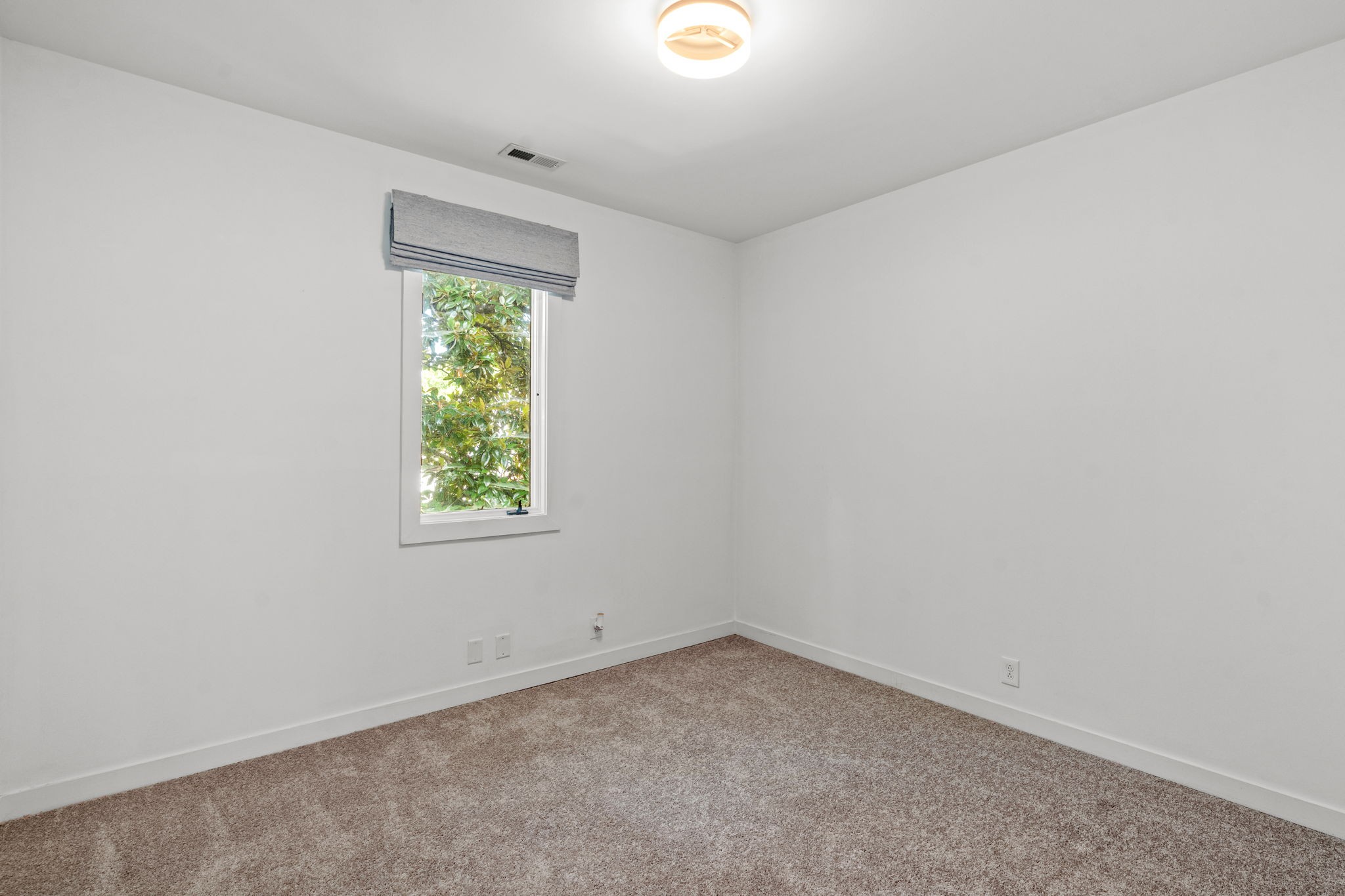 125 Hampton Pl