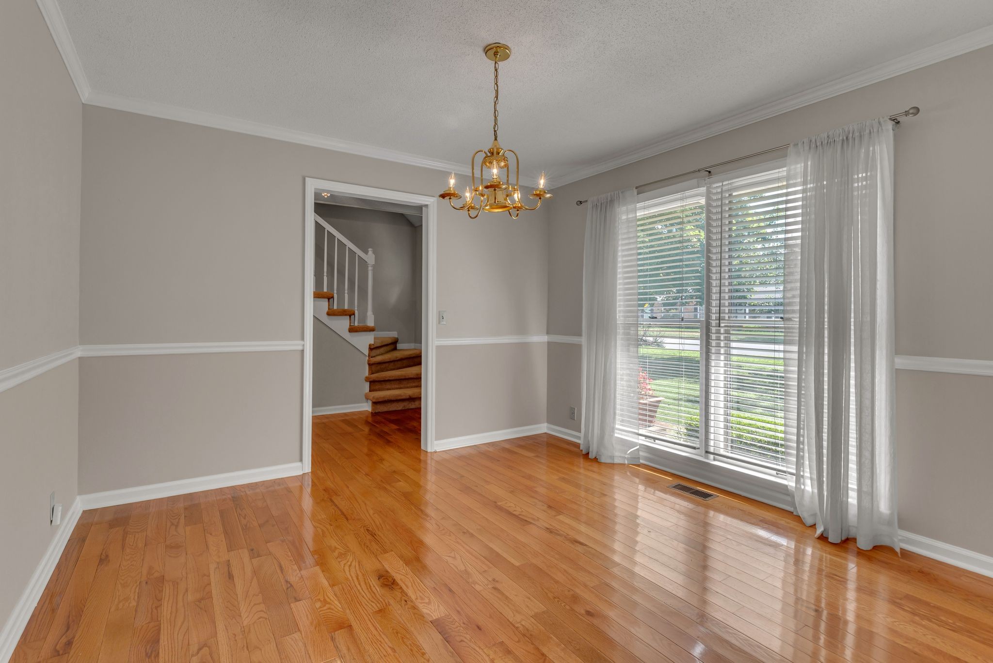 2507 Regency Park Dr