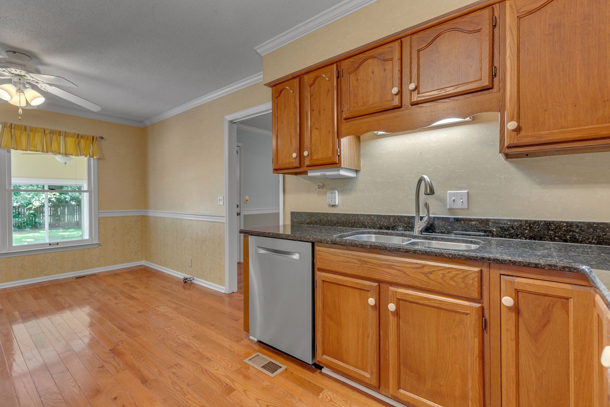 2507 Regency Park Dr