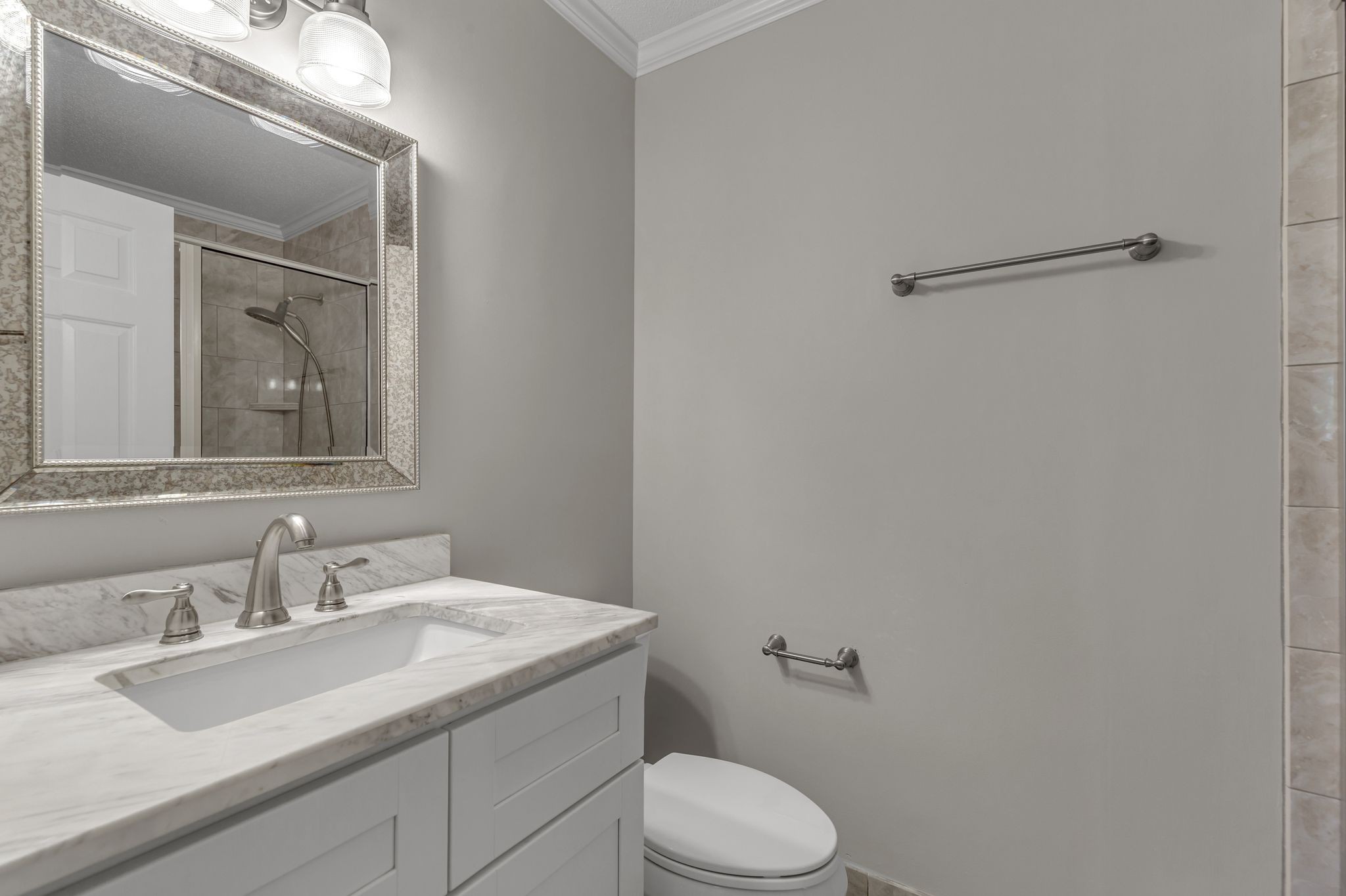 2507 Regency Park Dr