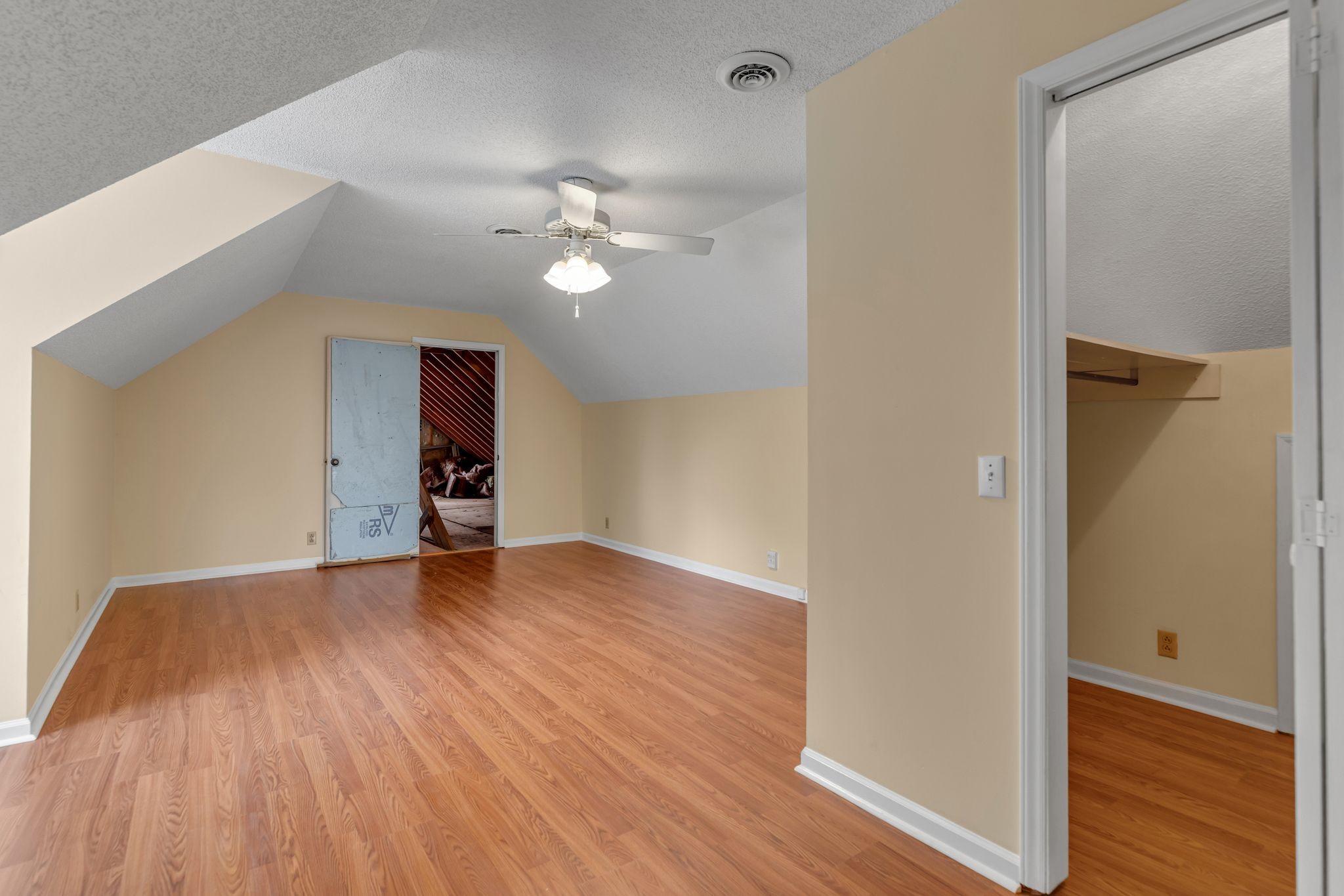 2507 Regency Park Dr