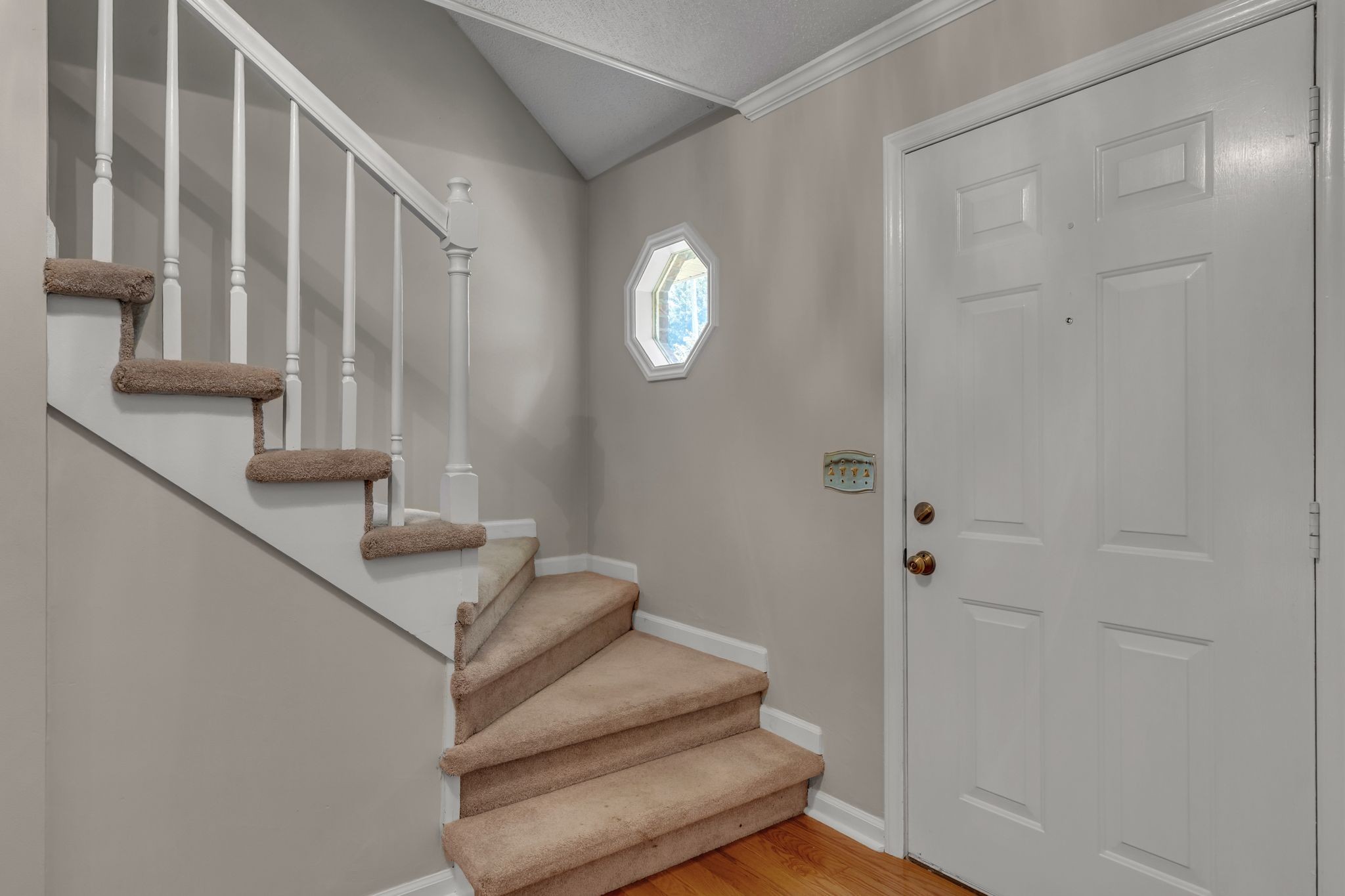 2507 Regency Park Dr
