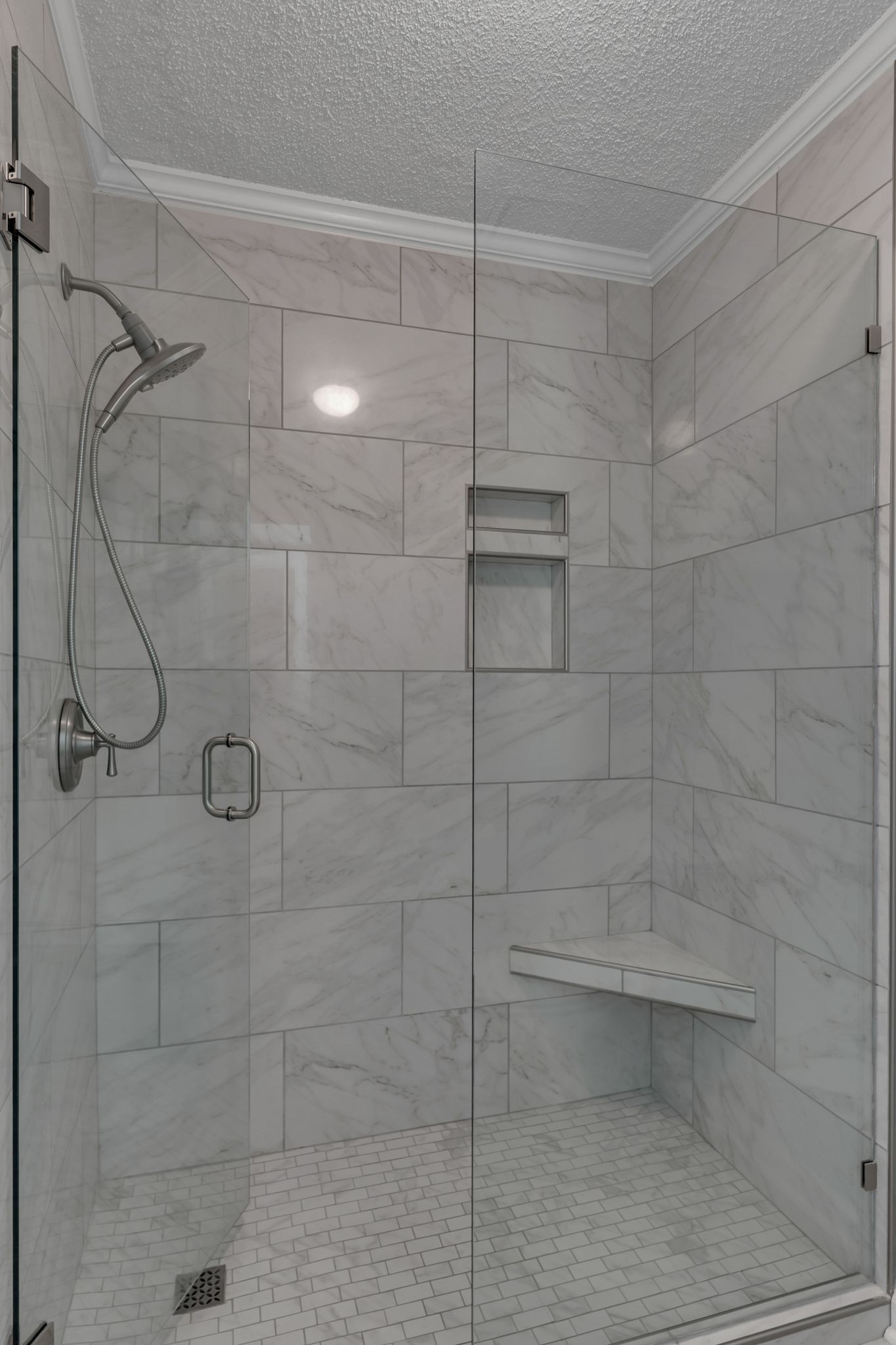 2507 Regency Park Dr