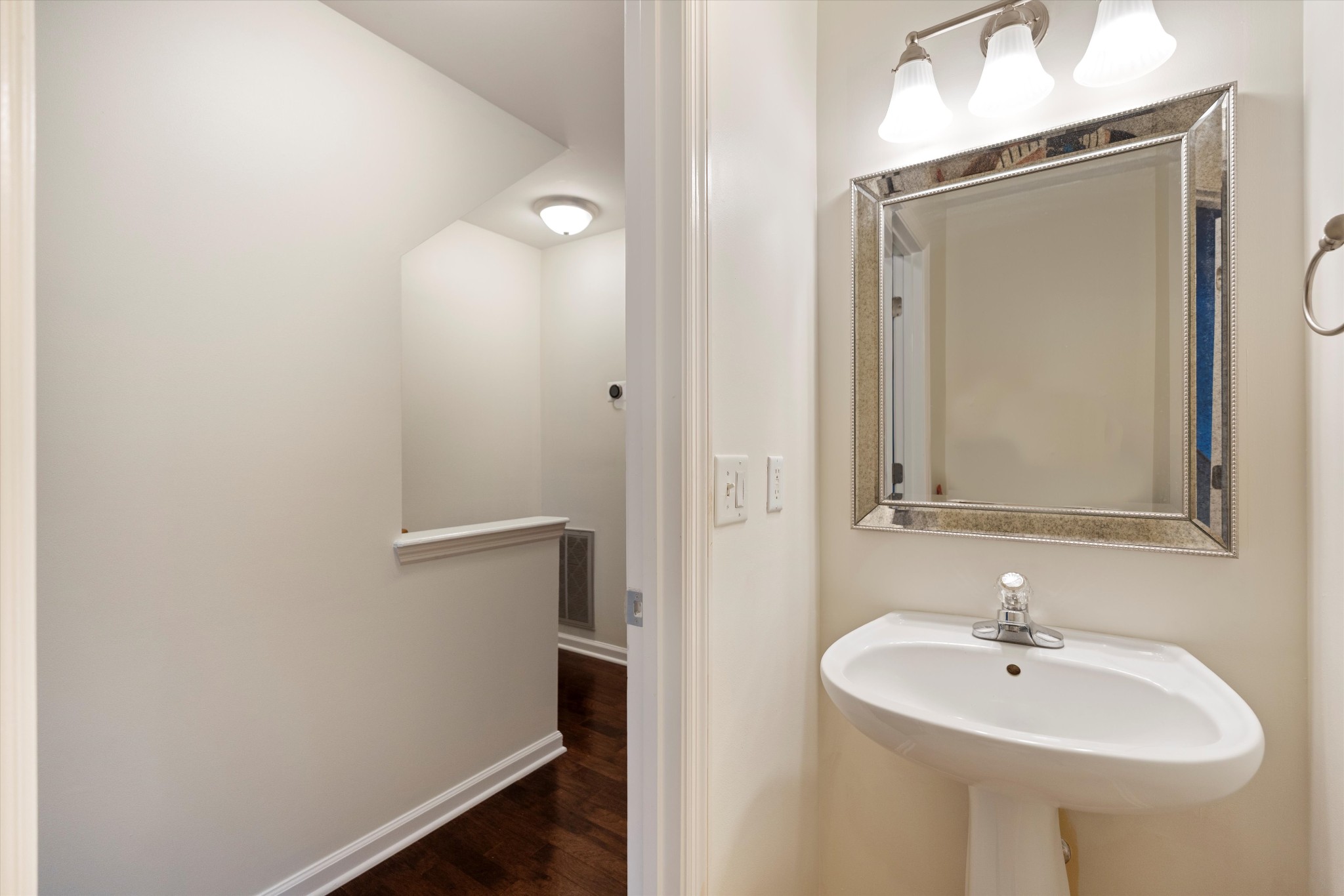 481 Huntington Ridge Dr