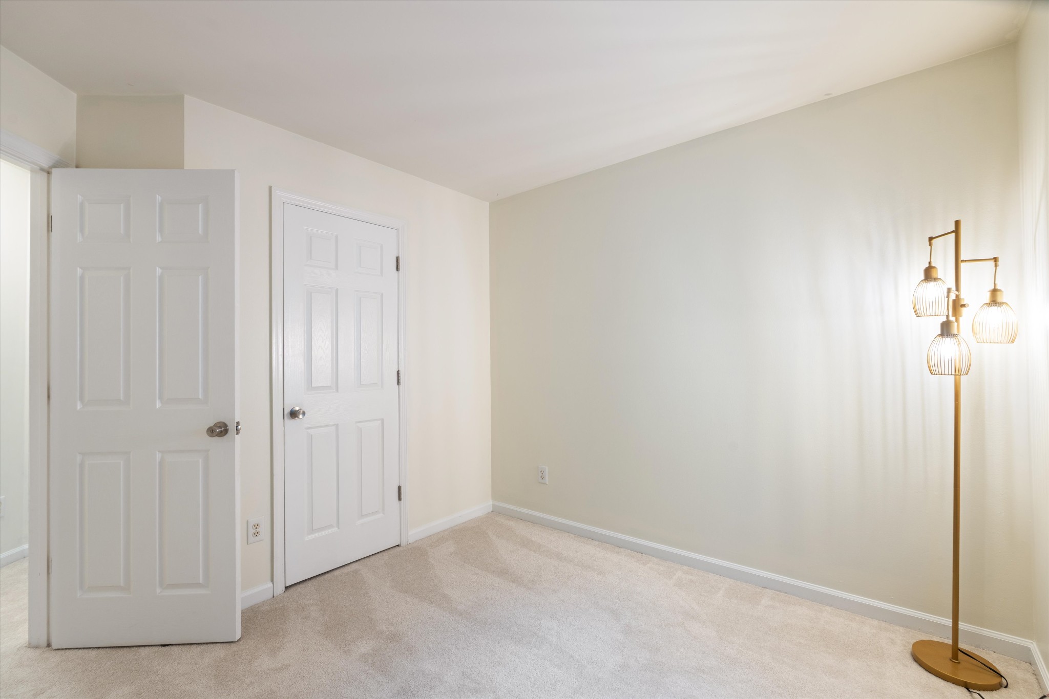 481 Huntington Ridge Dr