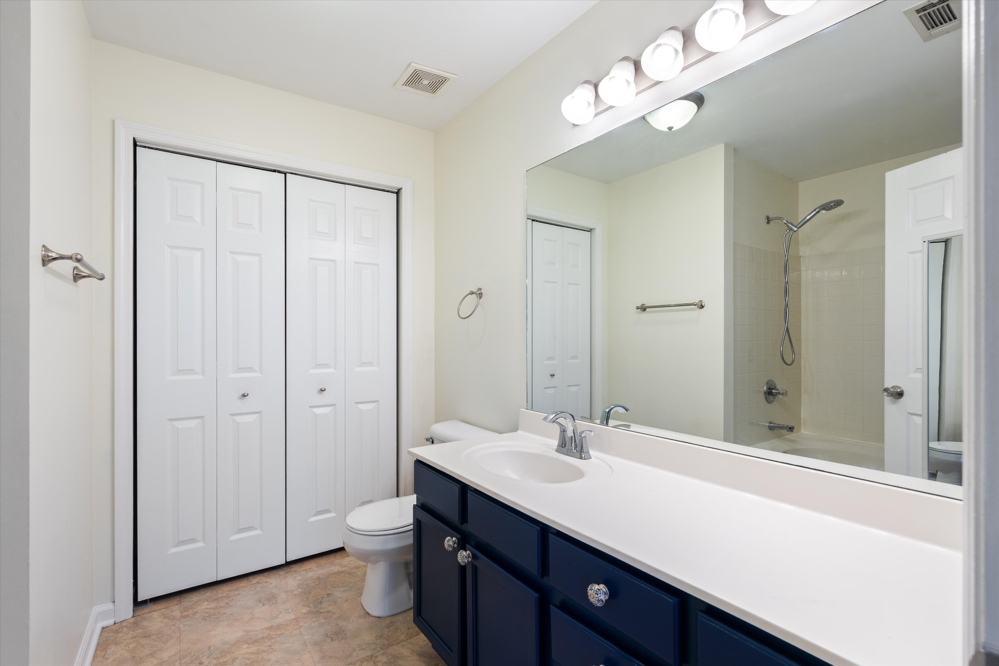 481 Huntington Ridge Dr