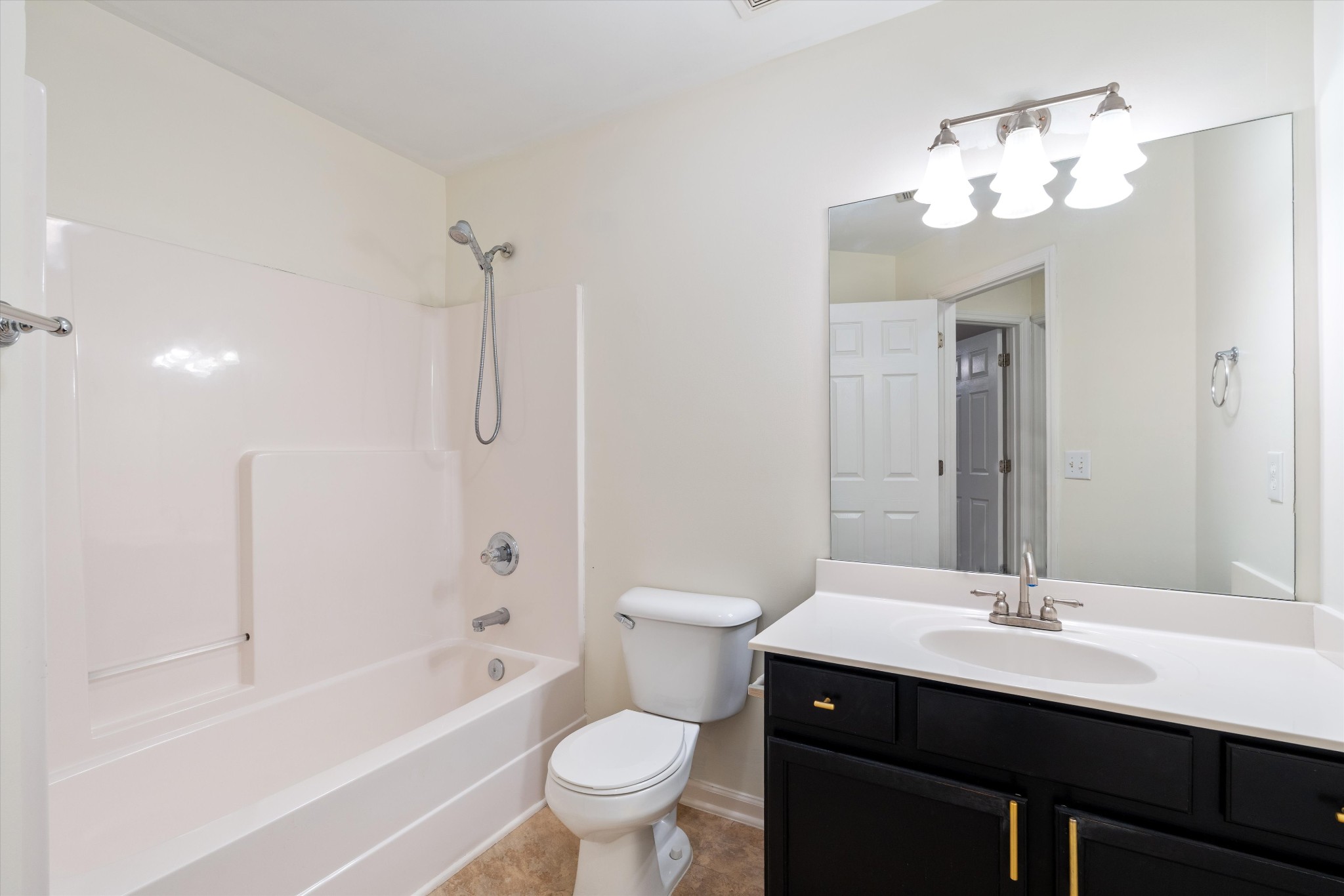 481 Huntington Ridge Dr