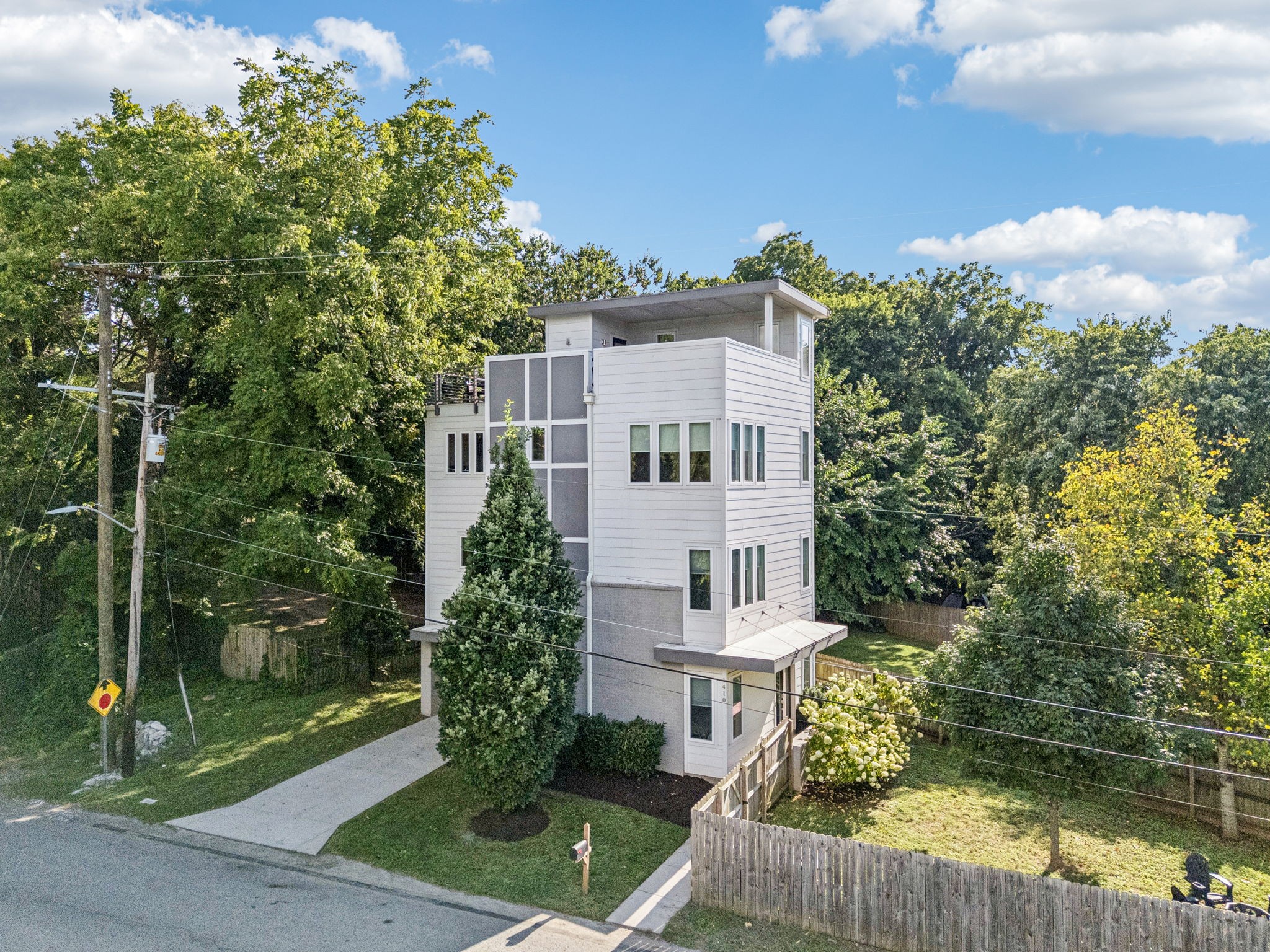 1410 Chapel Ave